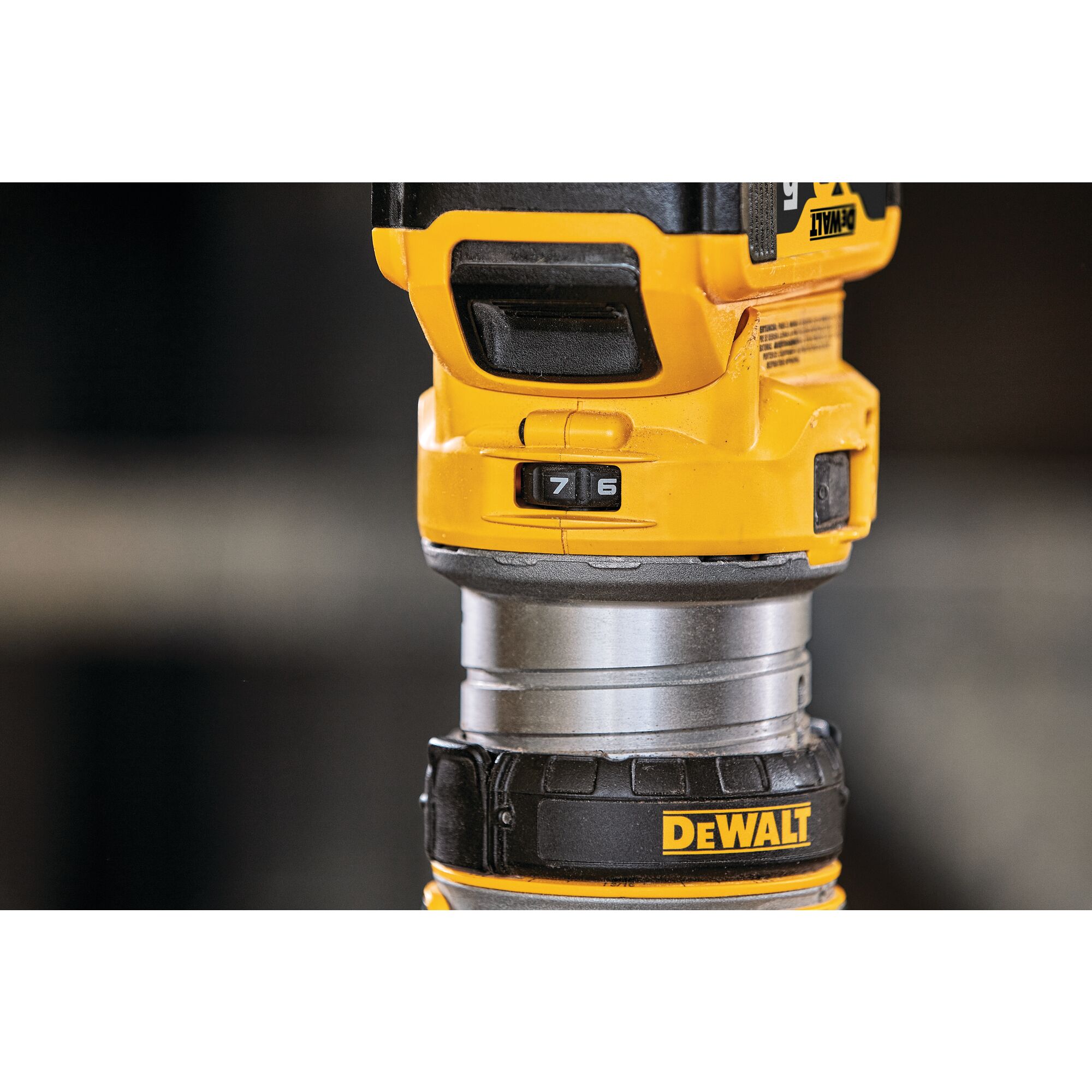 Dewalt battery palm discount router