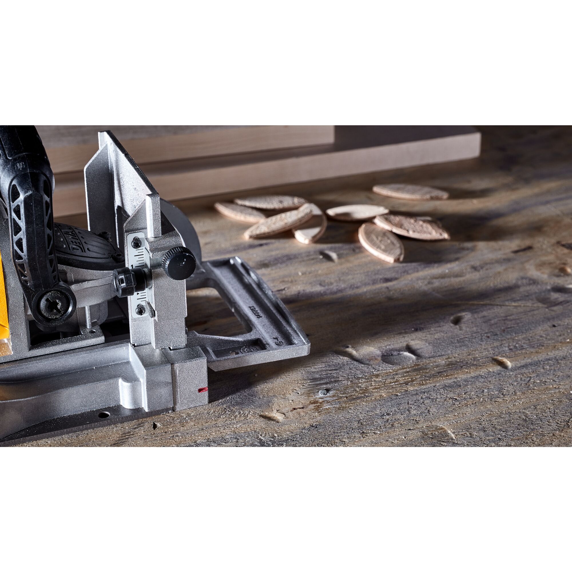 Dewalt cordless best sale biscuit jointer