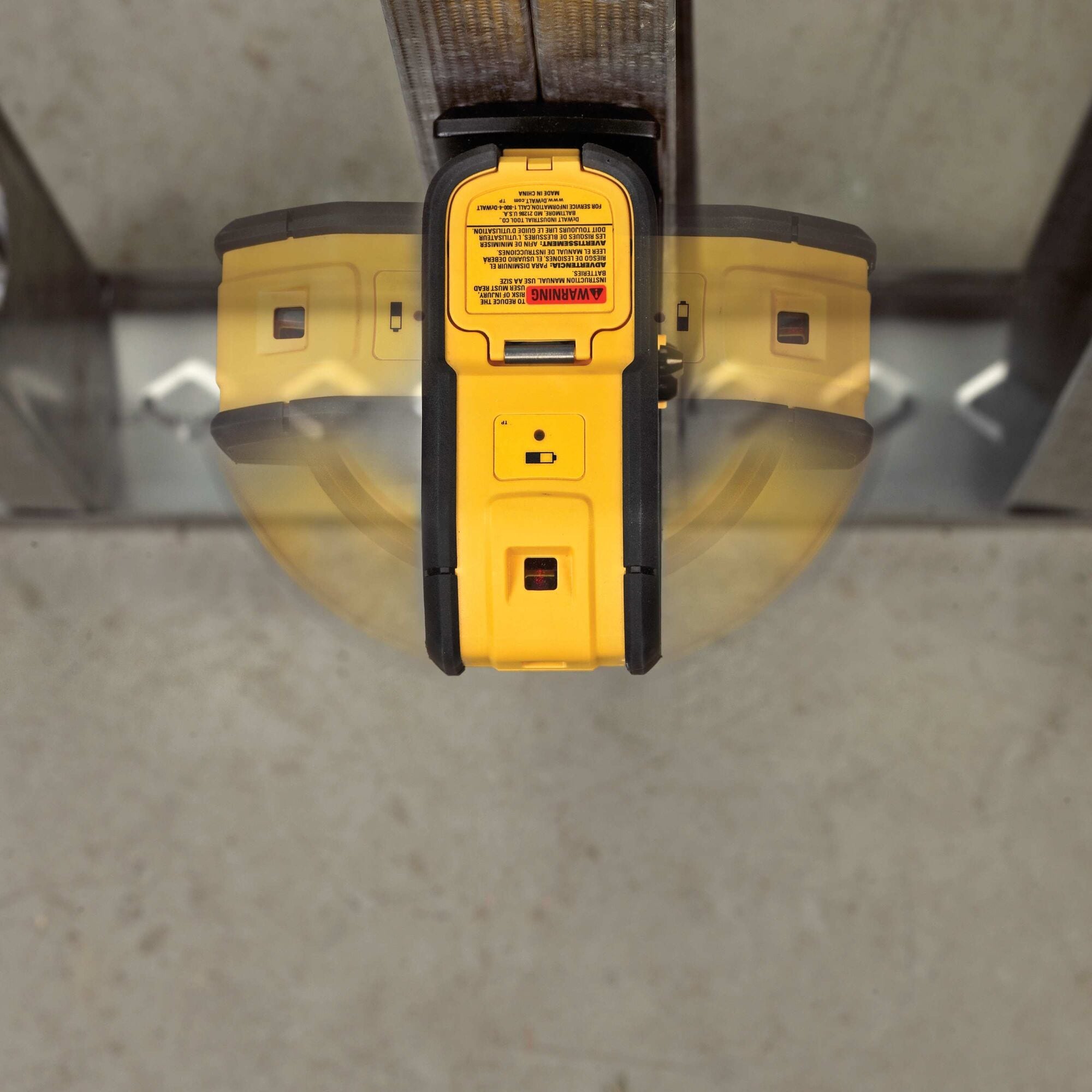 3 Beam Laser Pointer | DEWALT