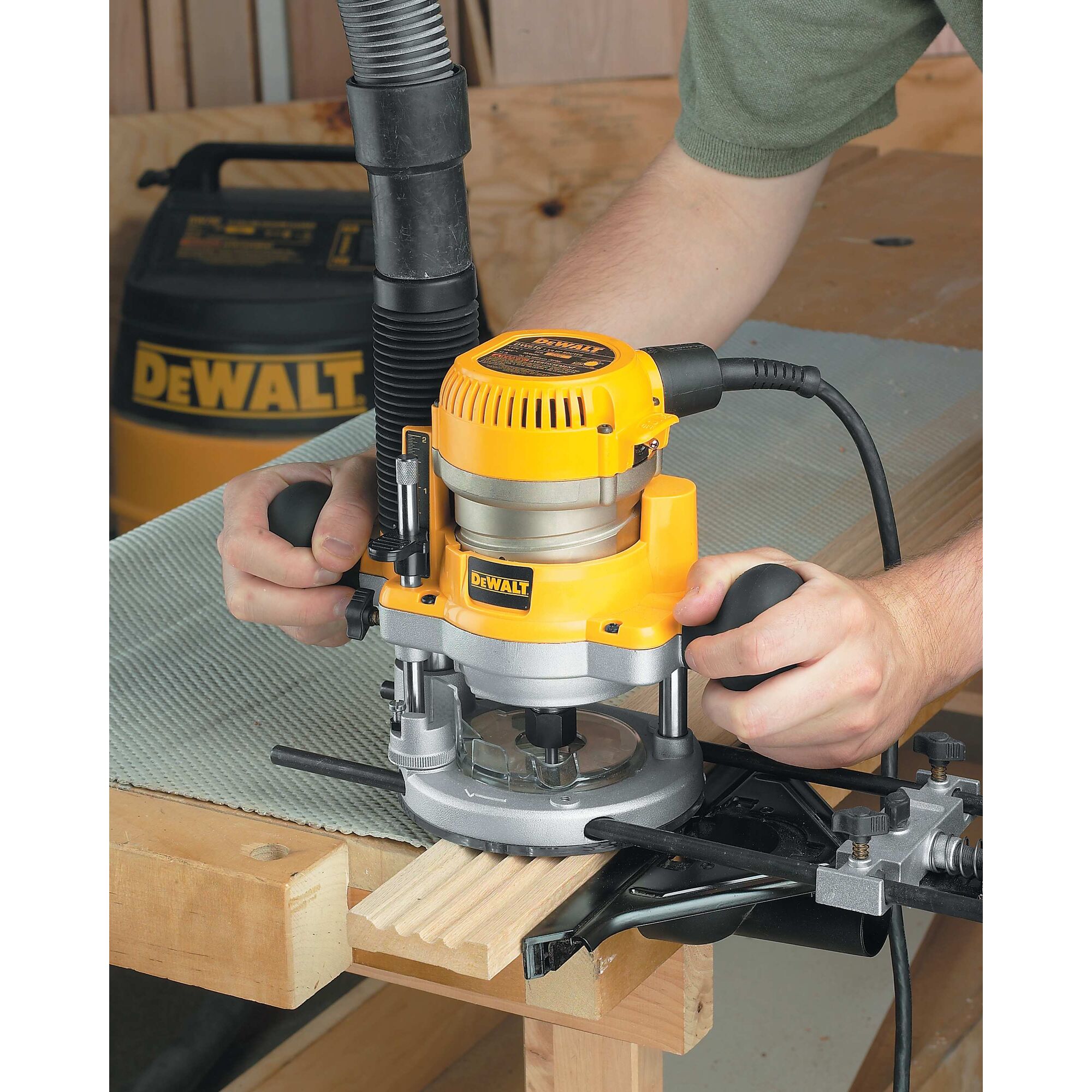 Dewalt plunge router kit new arrivals