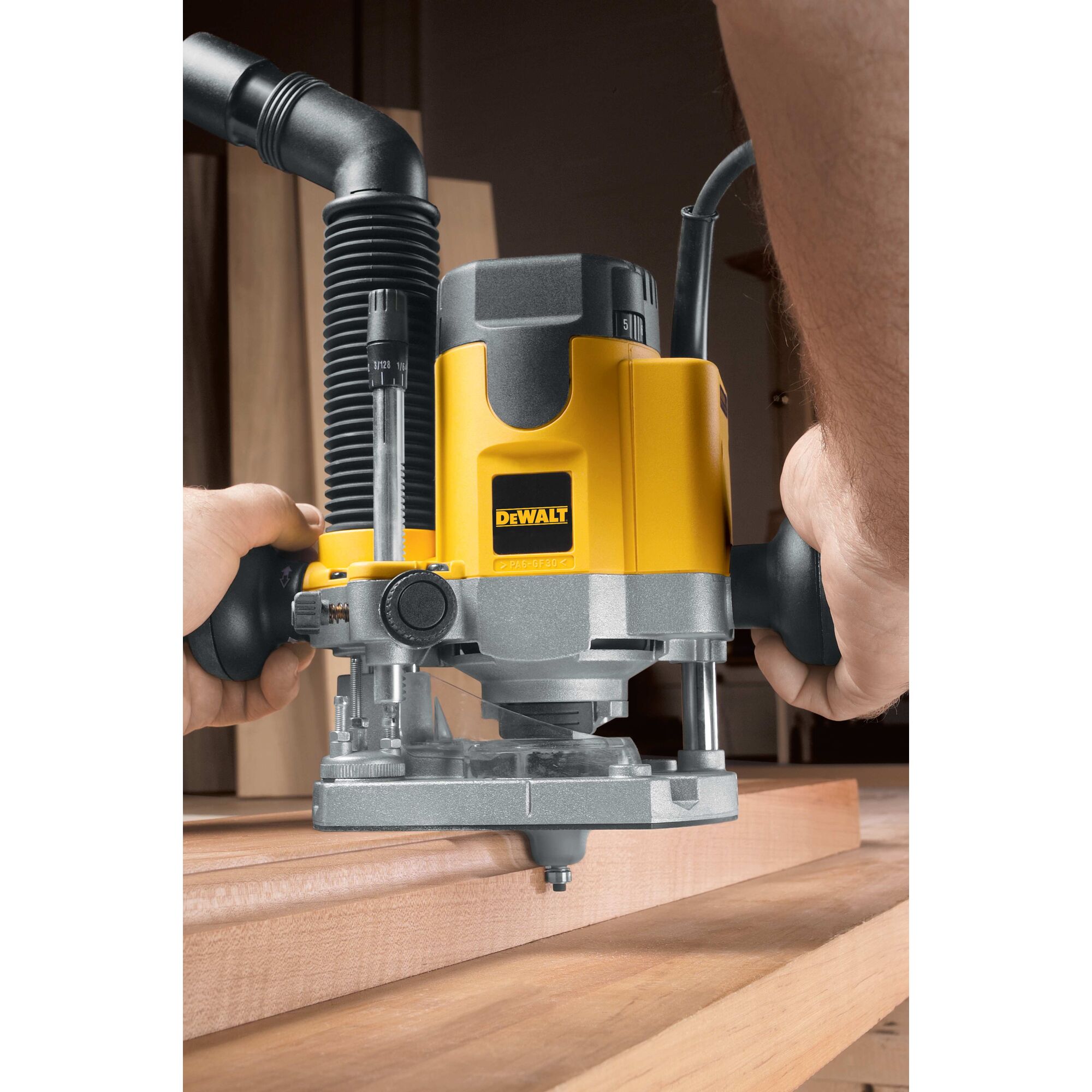 Dewalt best sale hand router