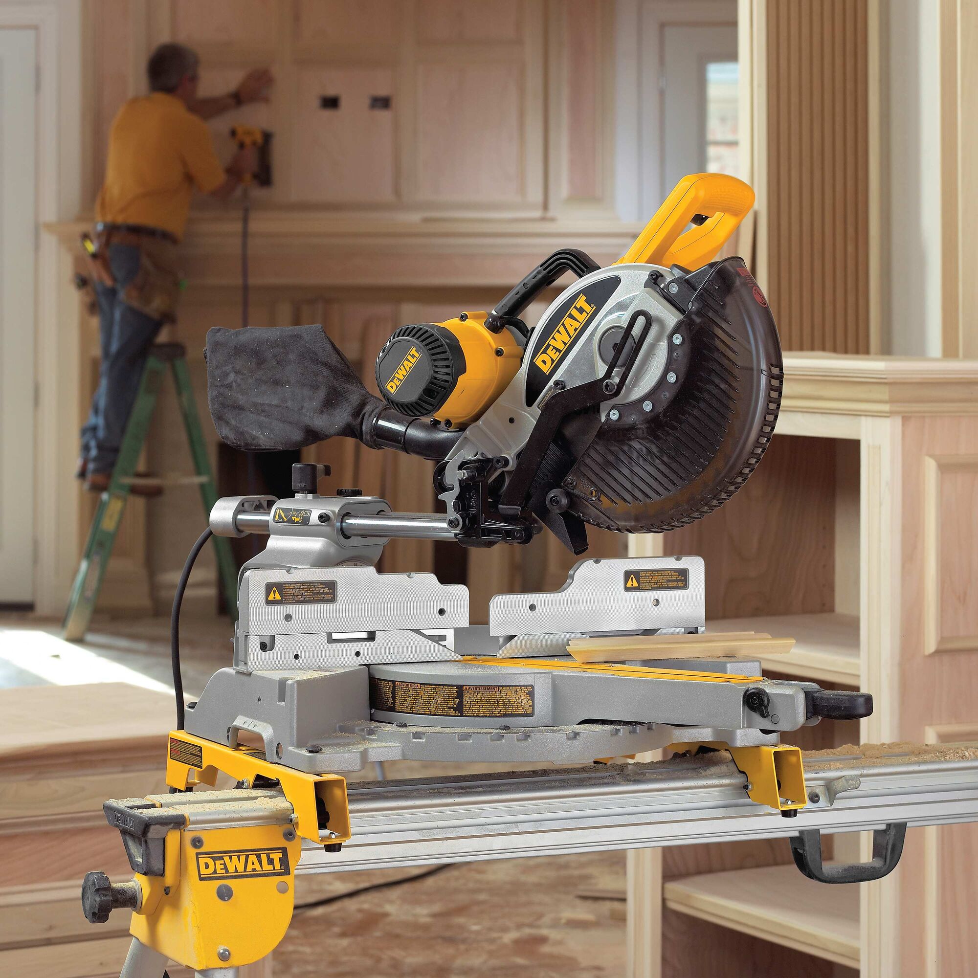 Dewalt 10 miter saw new arrivals