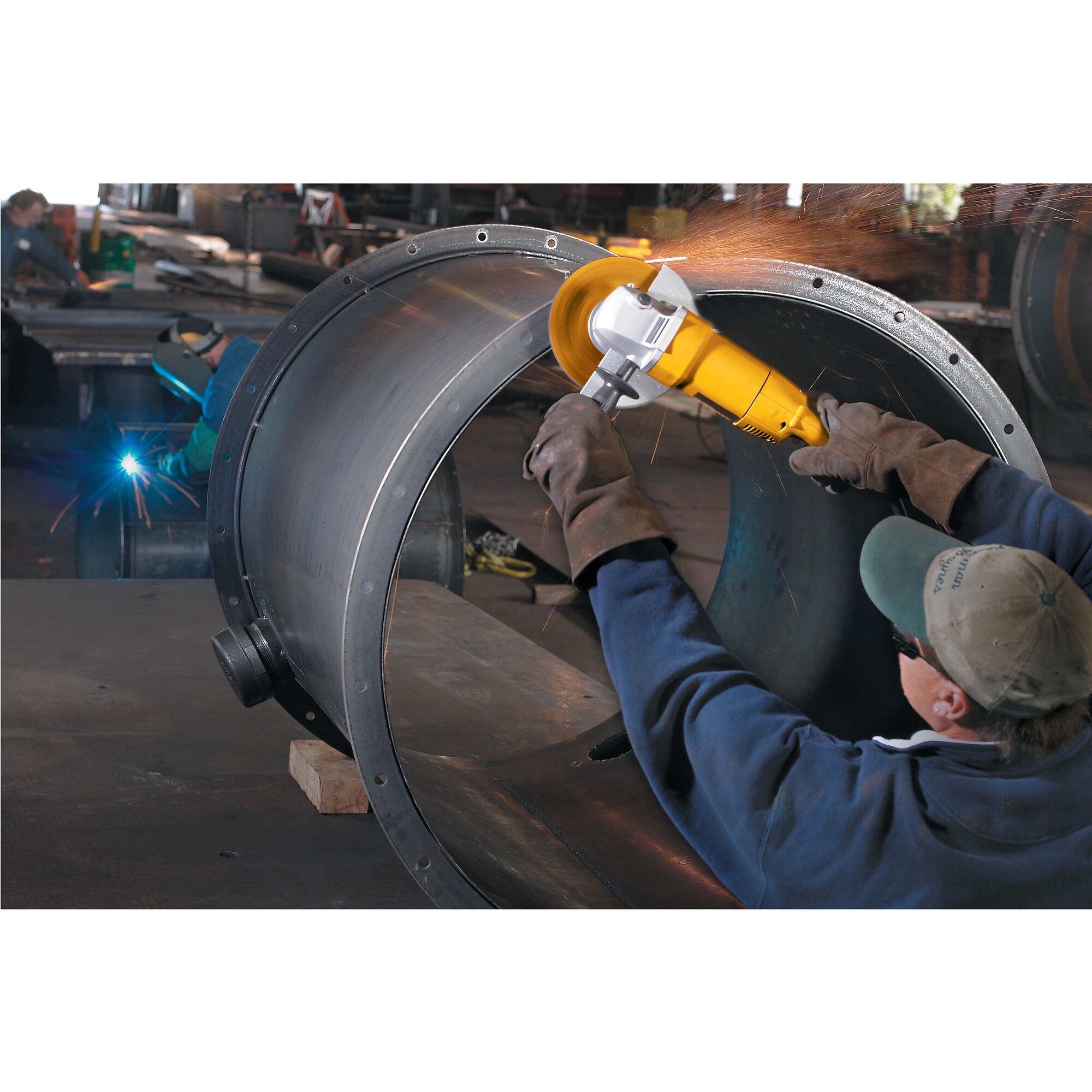 7 in. 180mm Medium Angle Grinder DEWALT