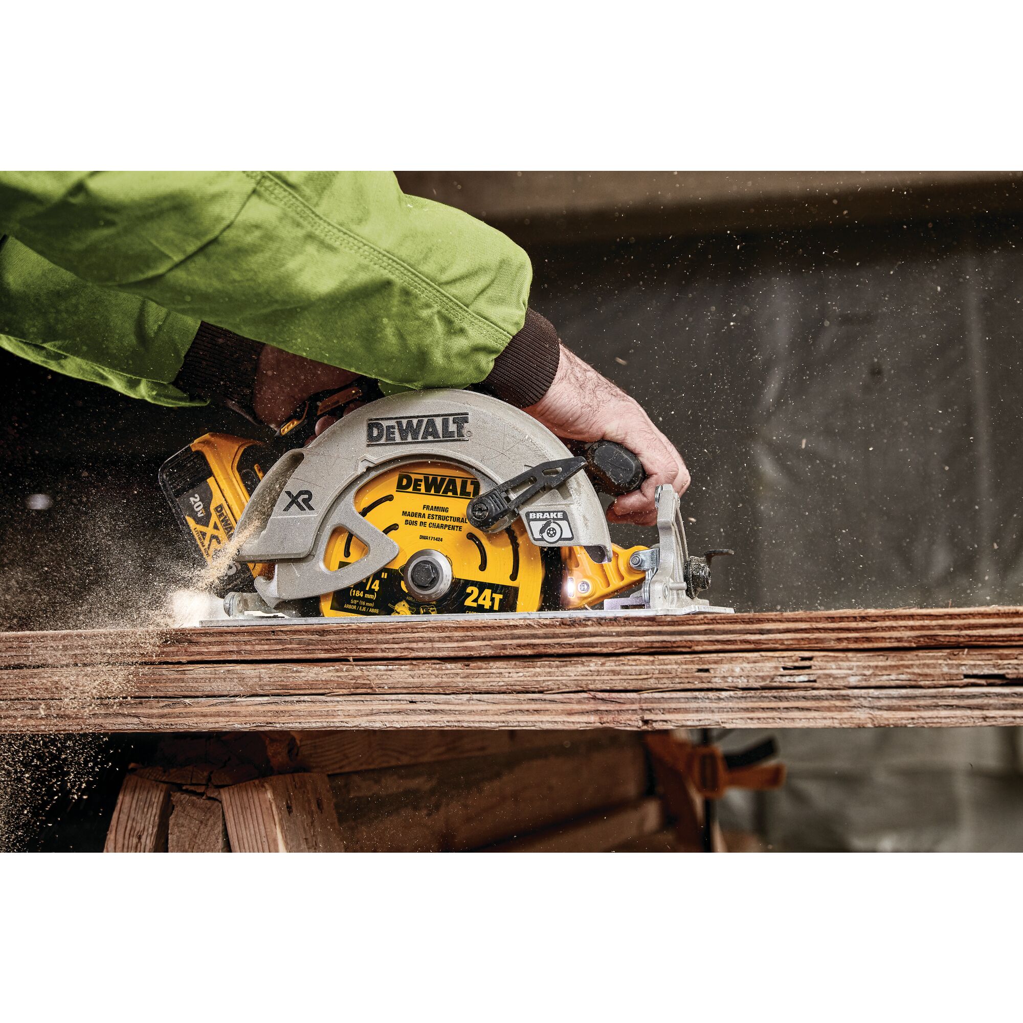 Dewalt cordless best sale circular saw blades