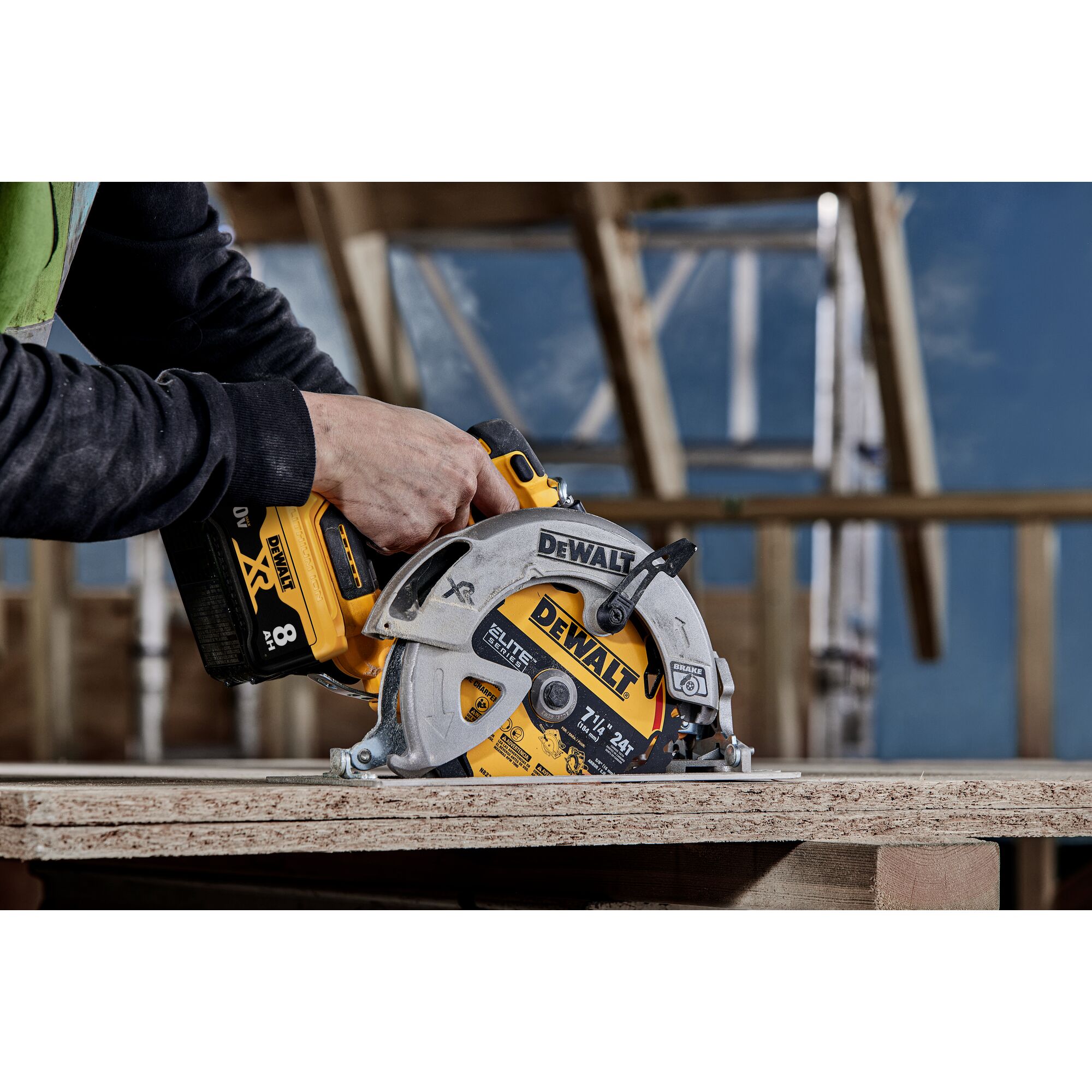 Installing dewalt discount circular saw blade