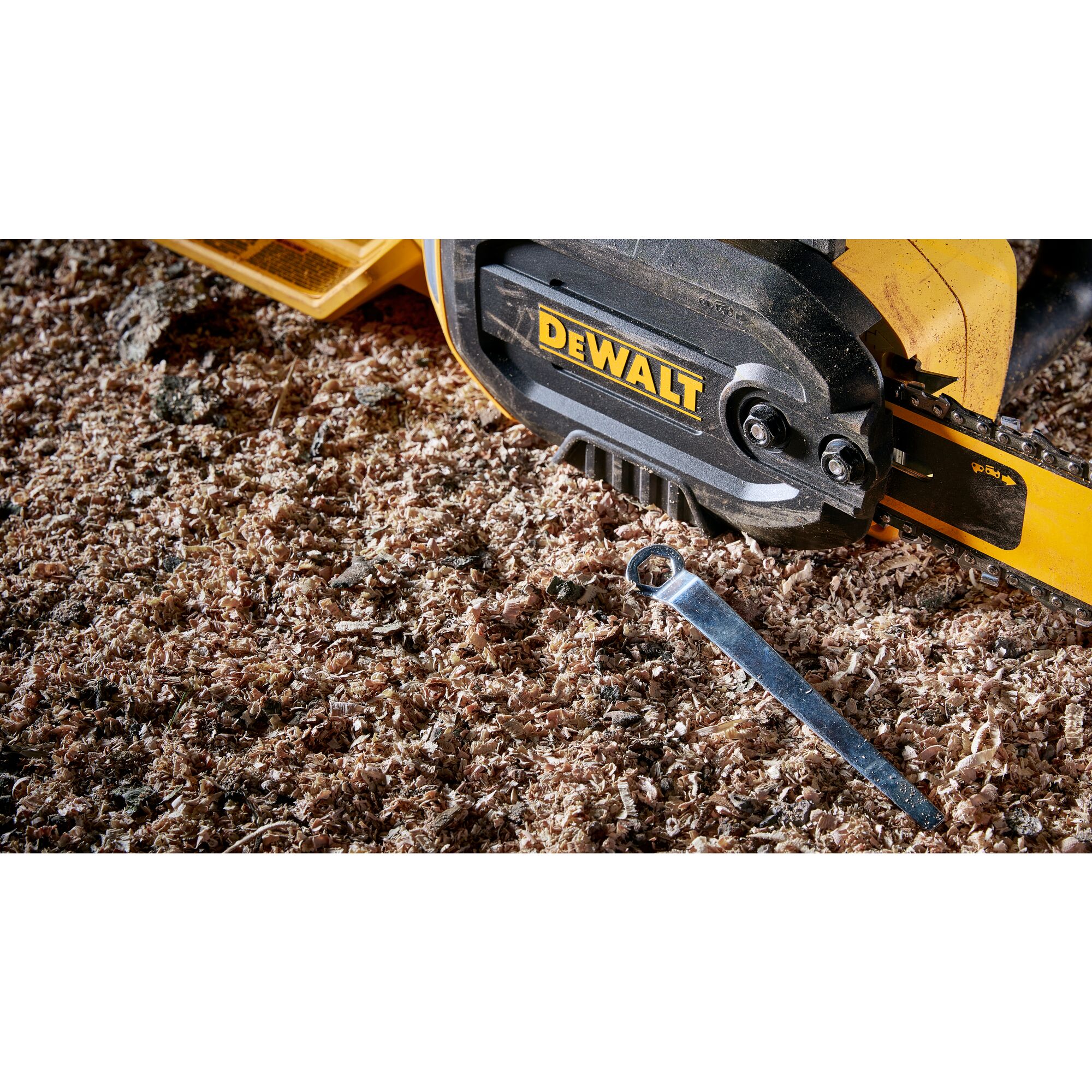 Dewalt discount chainsaw blade