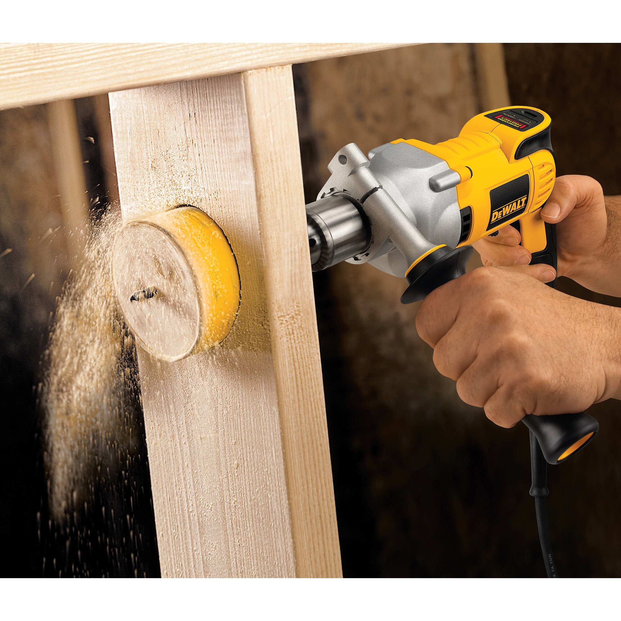 Dwd210g cheap dewalt drill