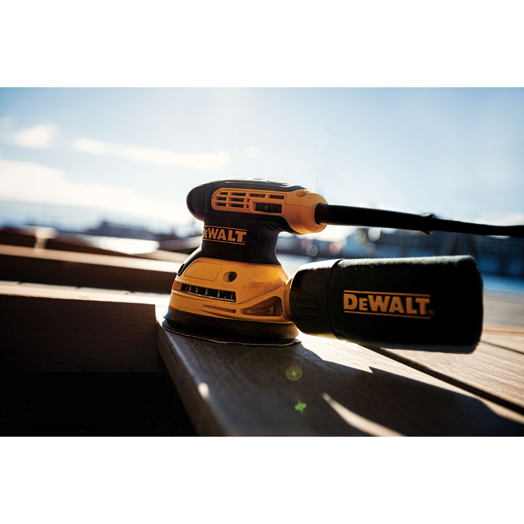 Dewalt 5 variable speed deals random orbit sander