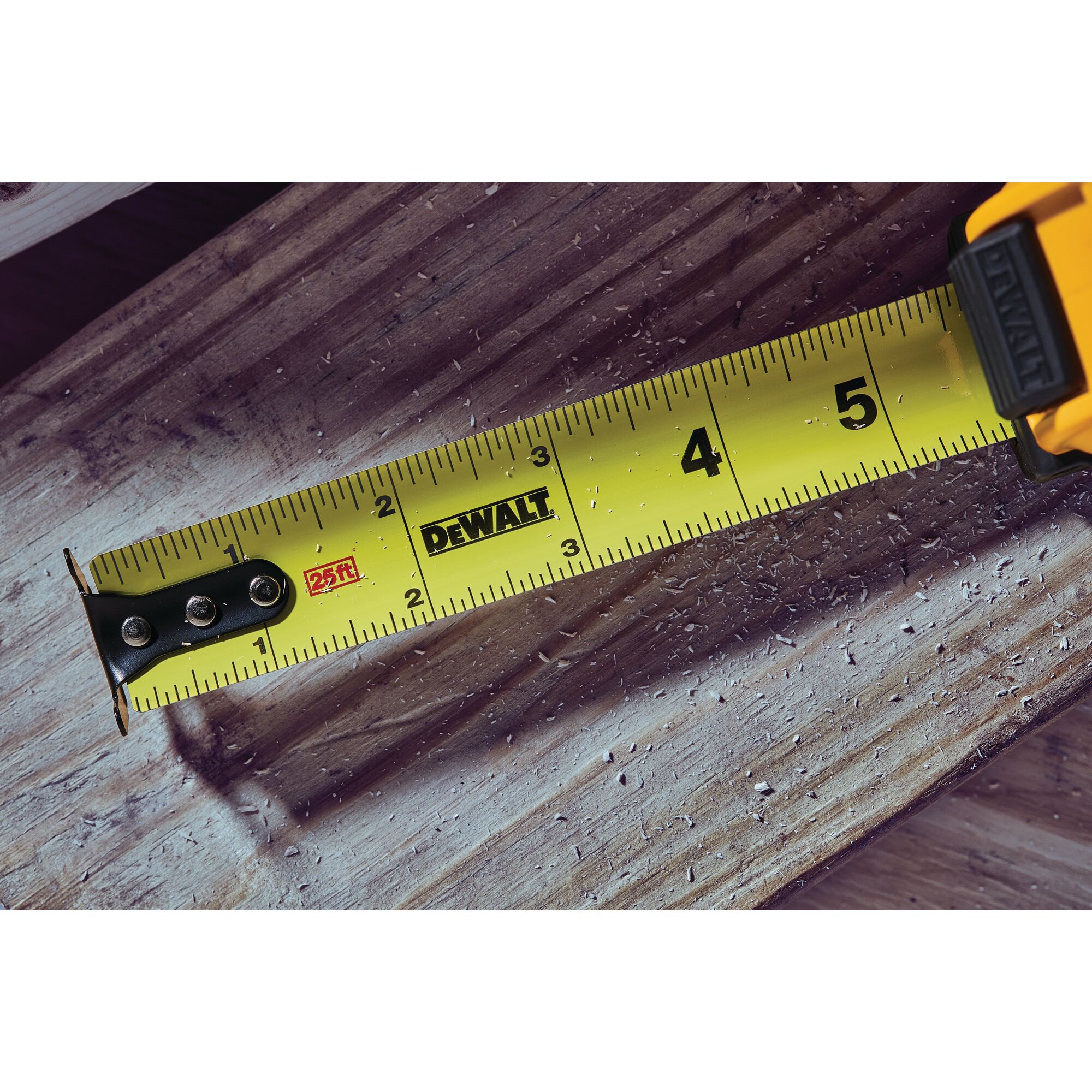 Dewalt 25 ft deals tape