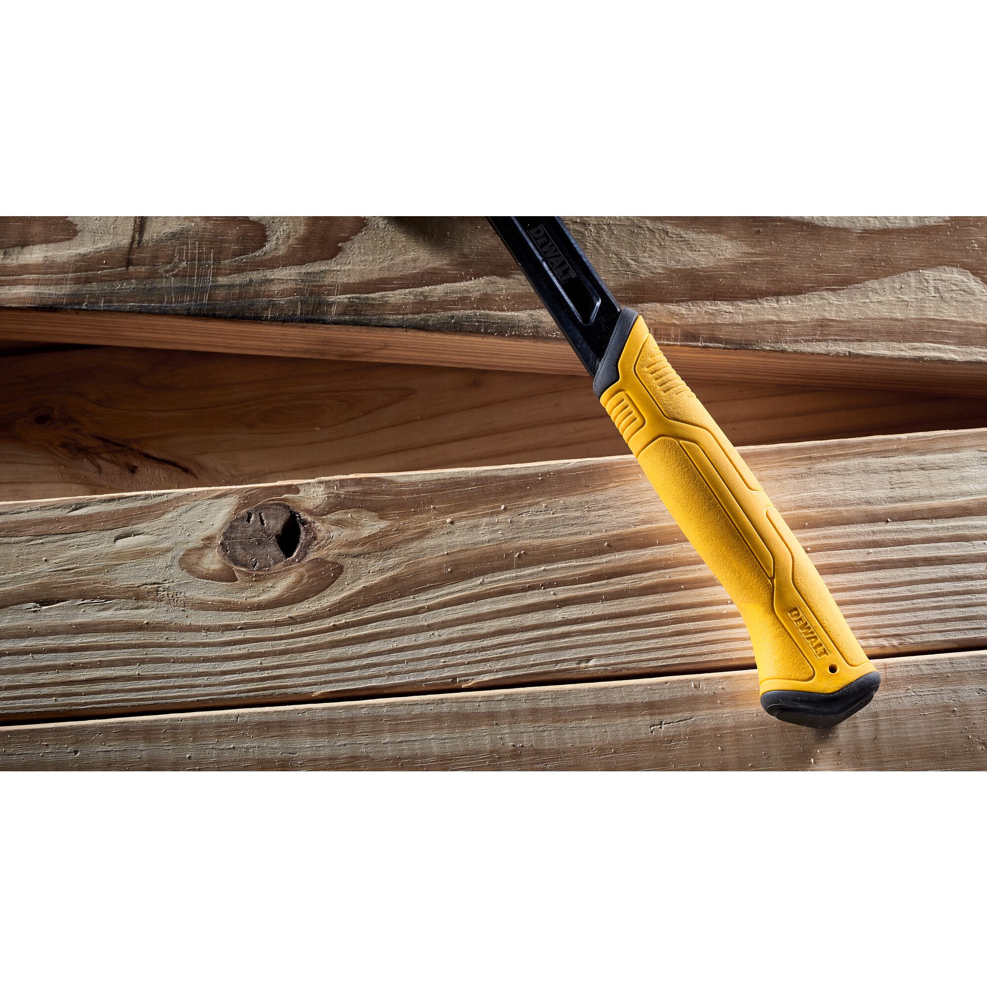 12 oz Curved Claw Steel Hammer DEWALT