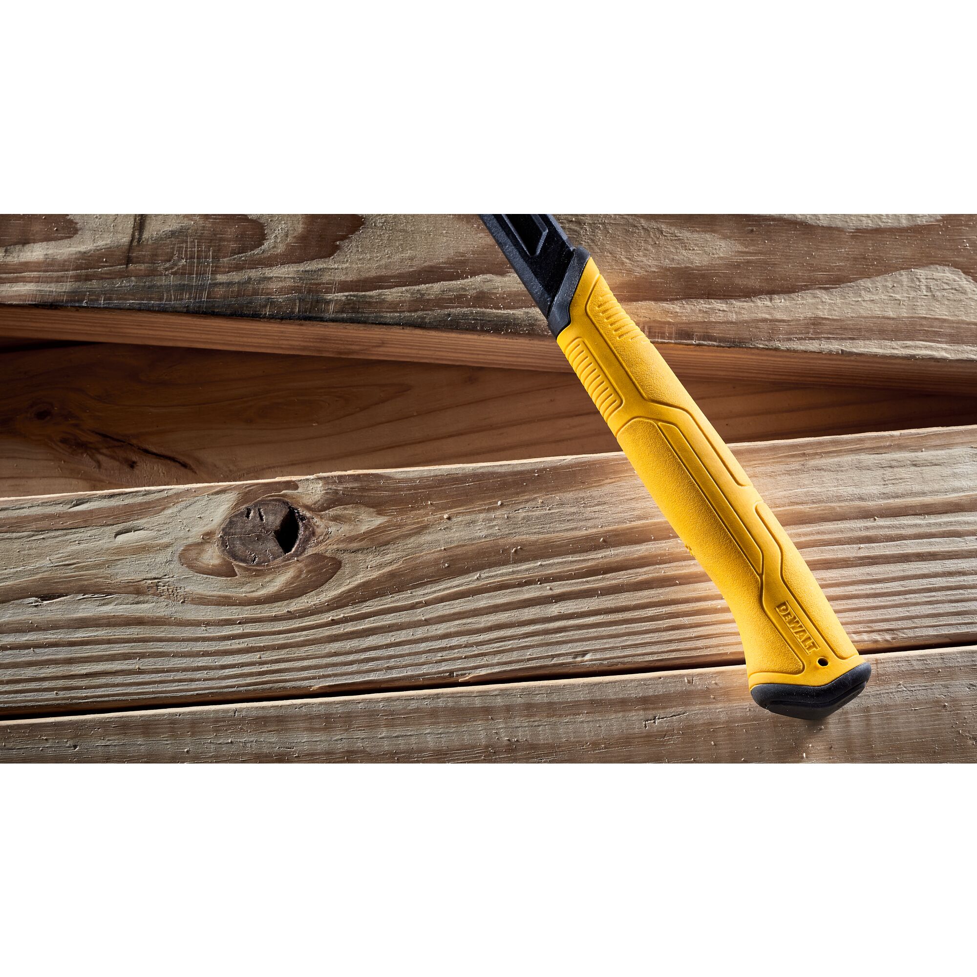 28 oz Steel Framing Hammer DEWALT