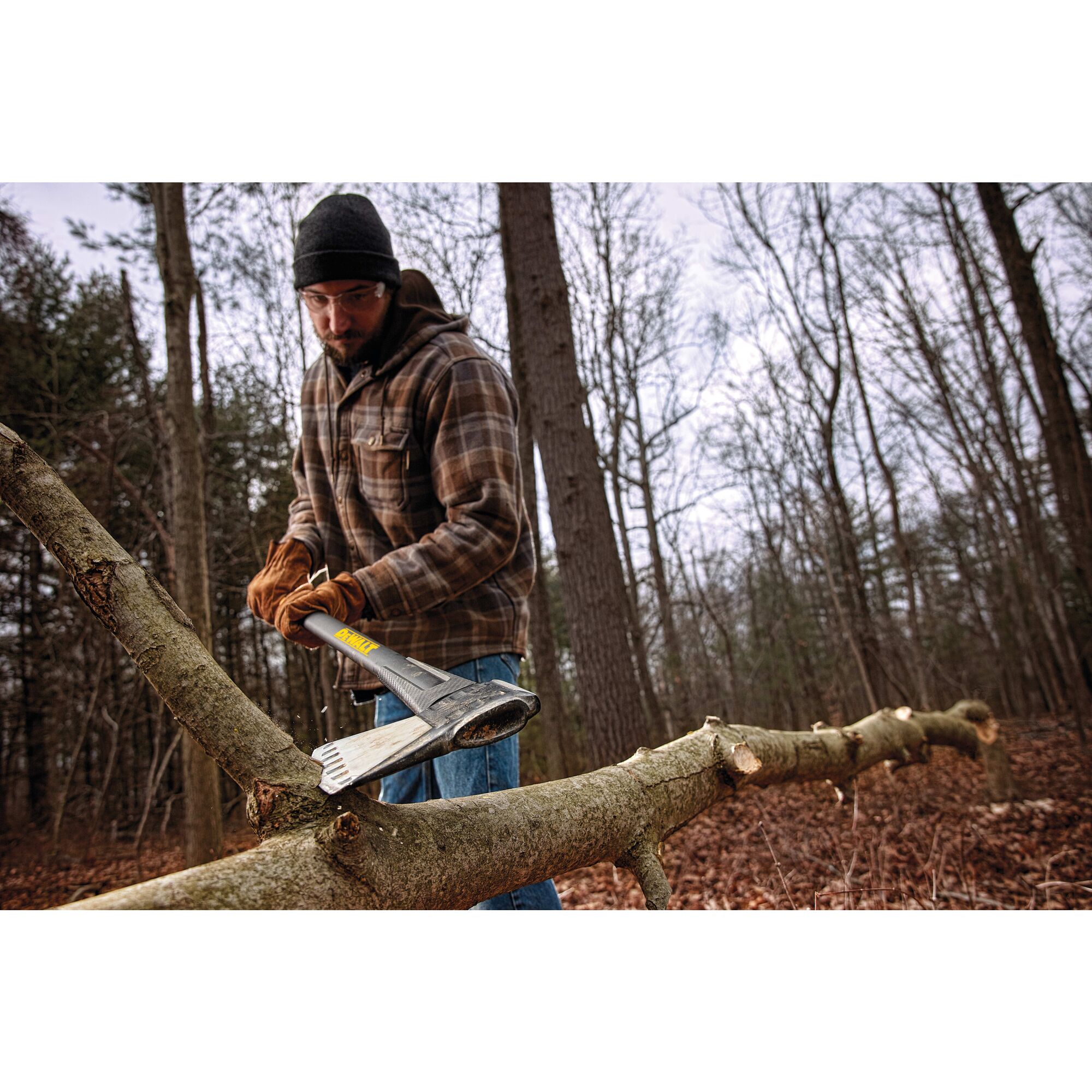 3.5 lb. EXOCORE Single Bit Axe DEWALT