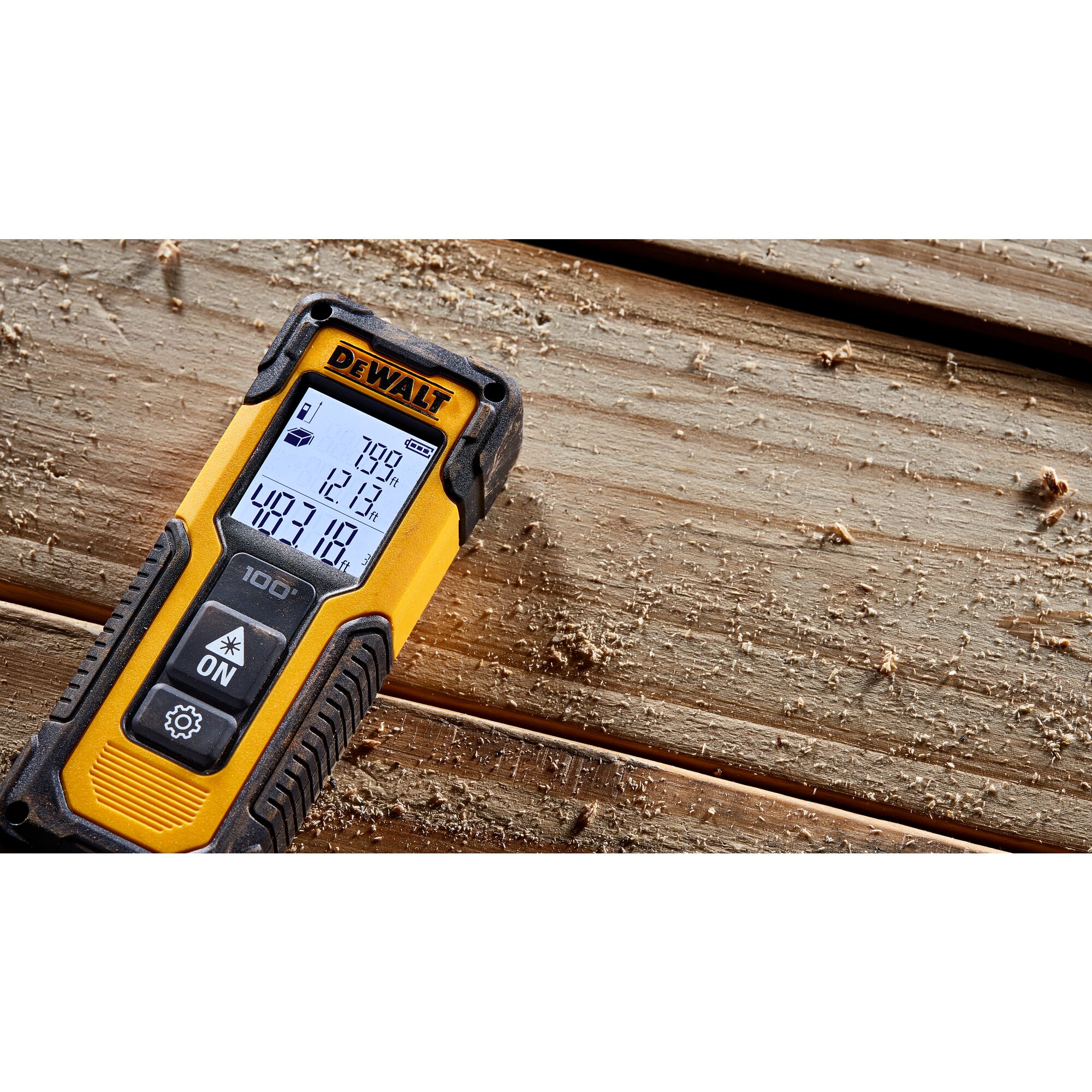 100 ft. Laser Distance Measurer DEWALT