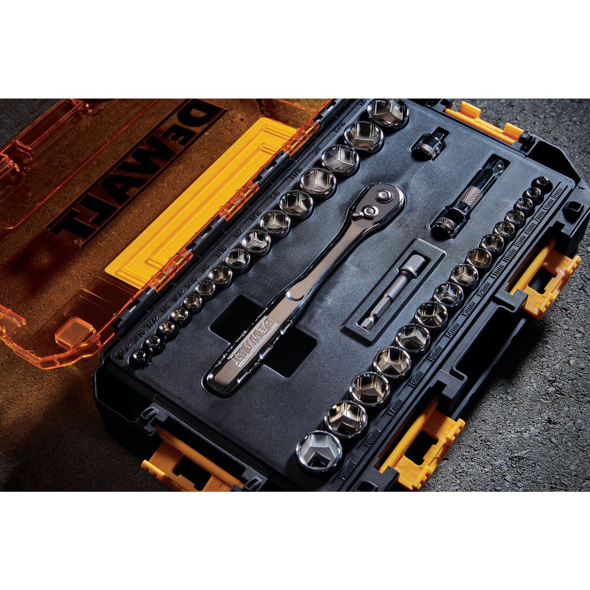 1 4 in. and 3 8 in. Drive Socket Set 34 pc. DEWALT