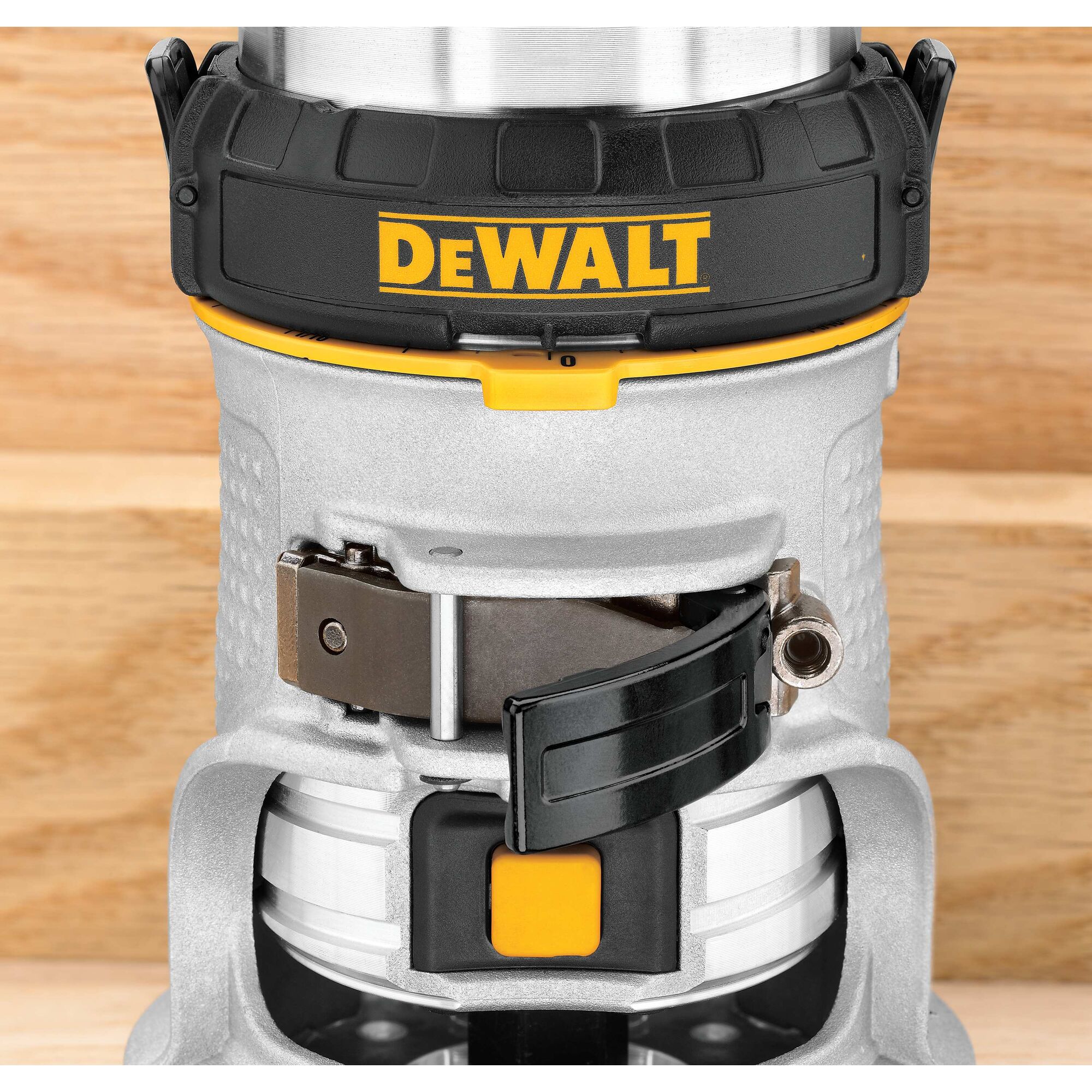 Dewalt router online dwp611pk