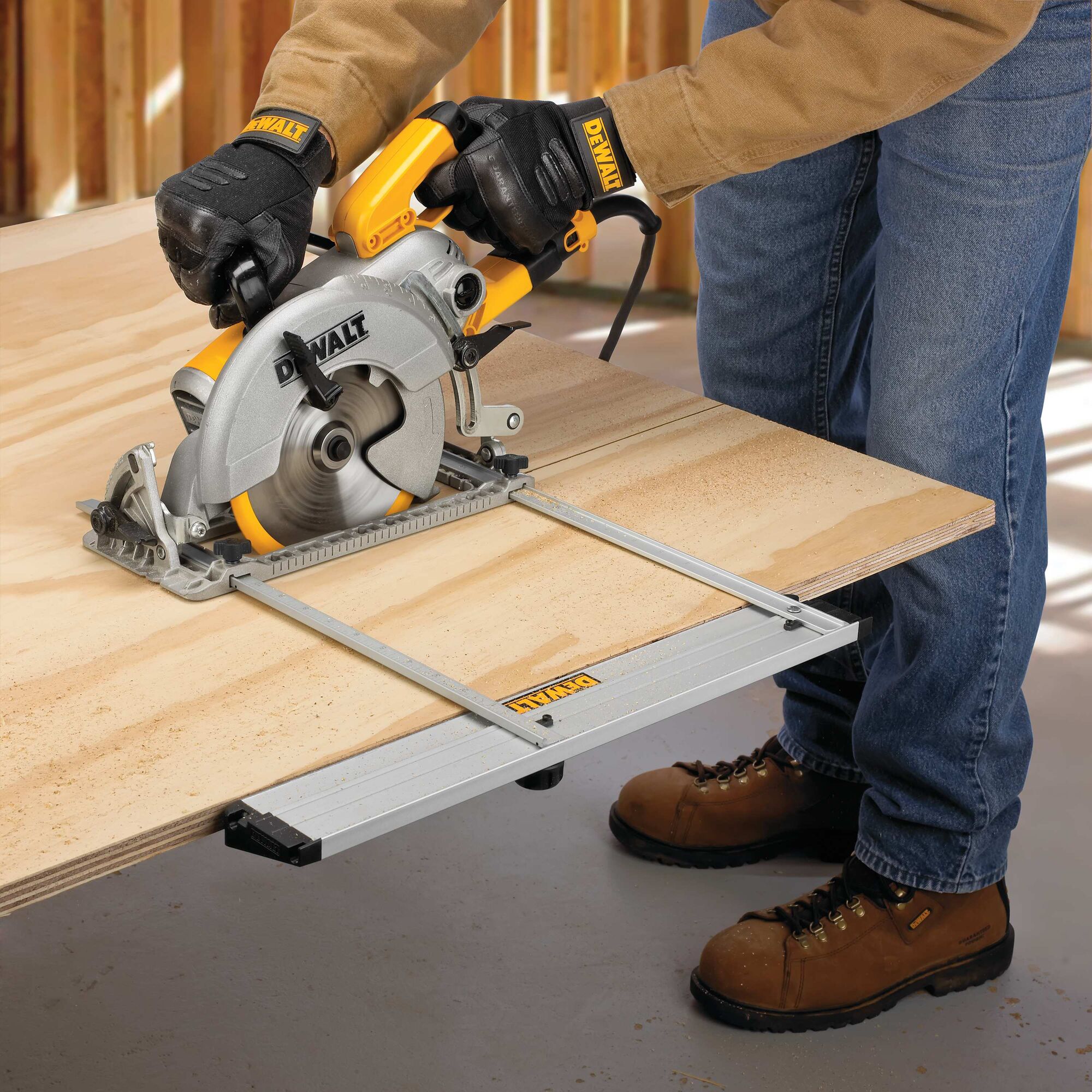 Dewalt rip store saw guide