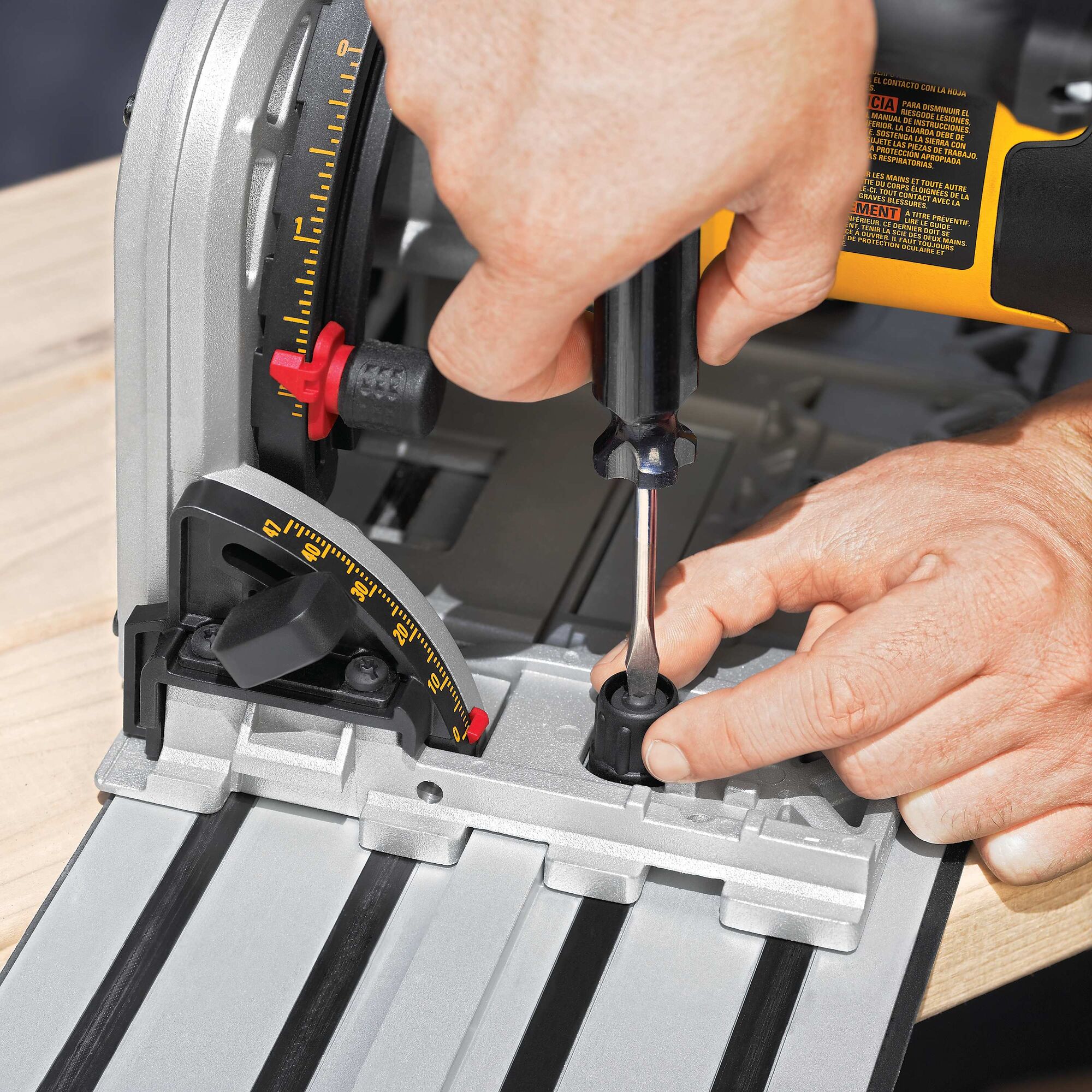 Dewalt circular track deals saw