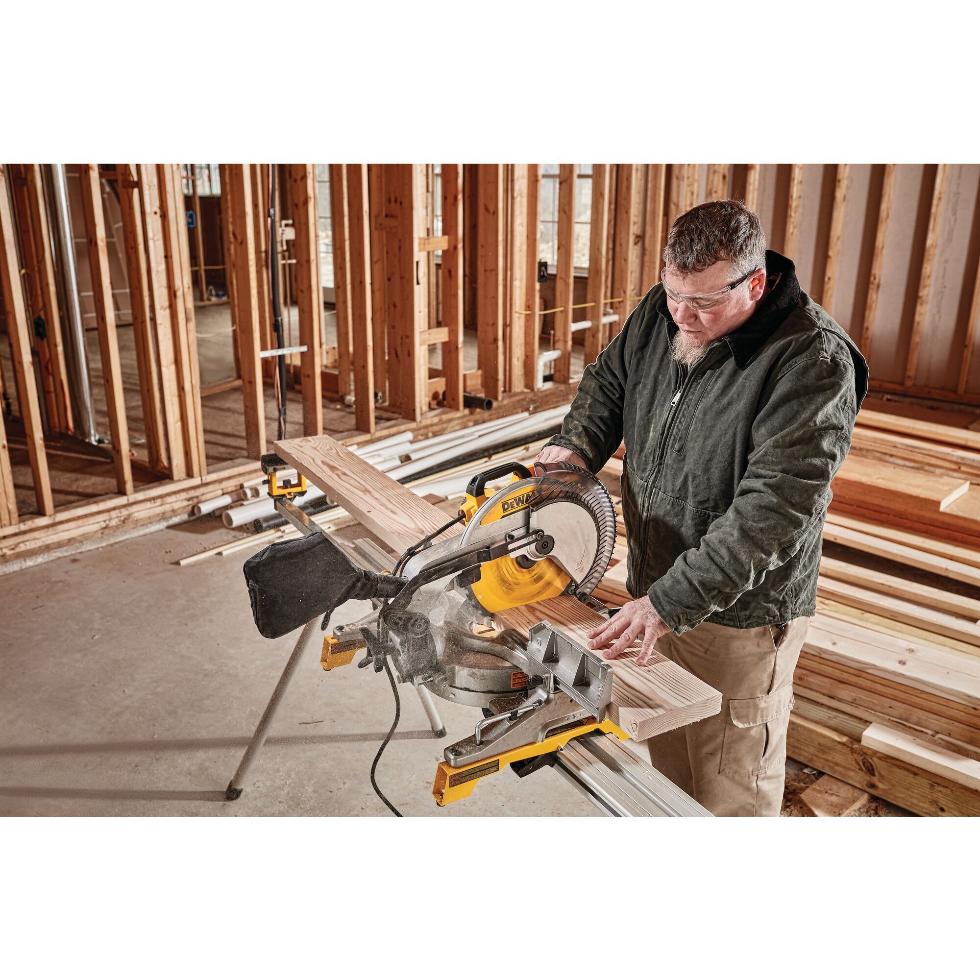 Dewalt 15 discount amp miter saw