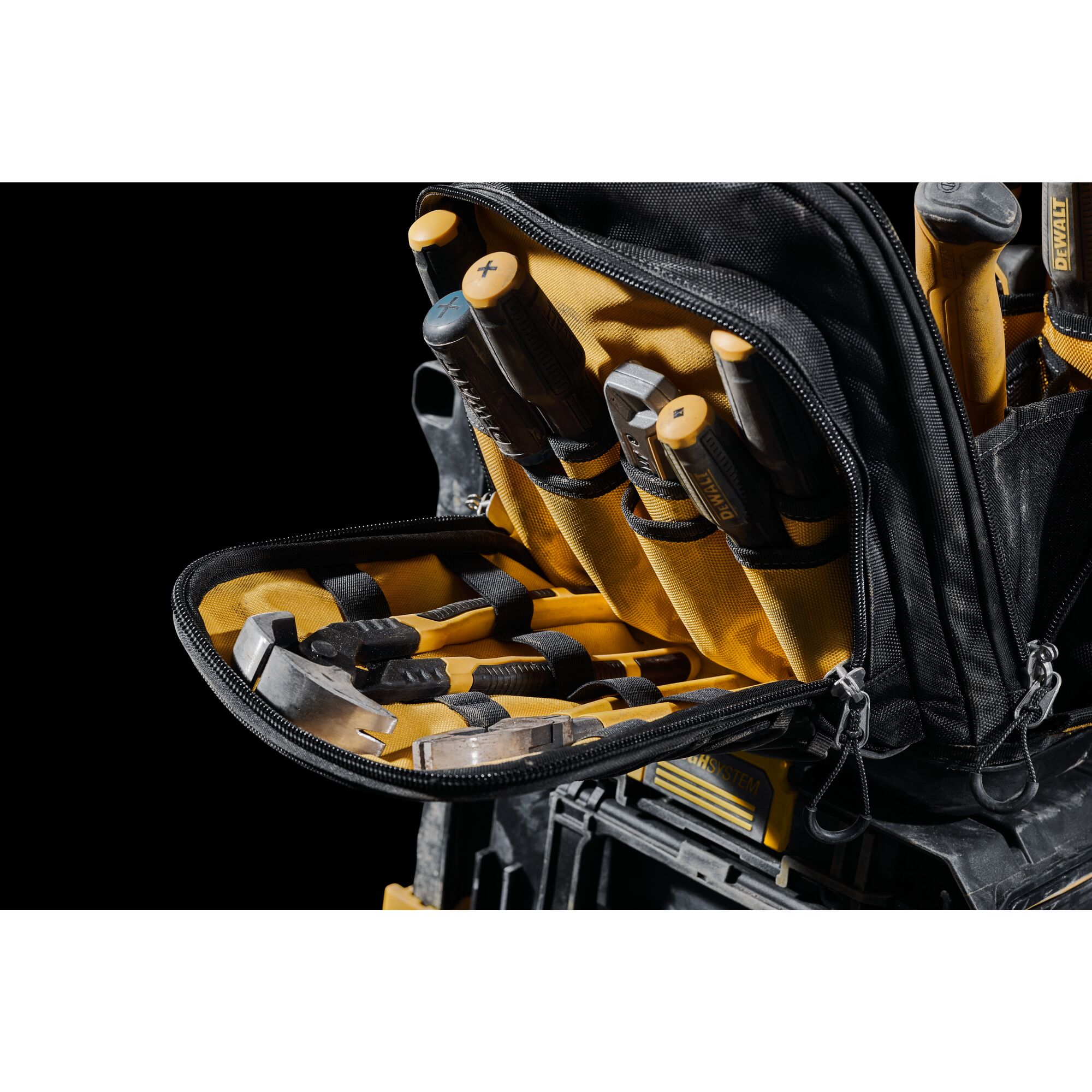 ToughSystem 2.0 Jobsite Tool Bag DEWALT