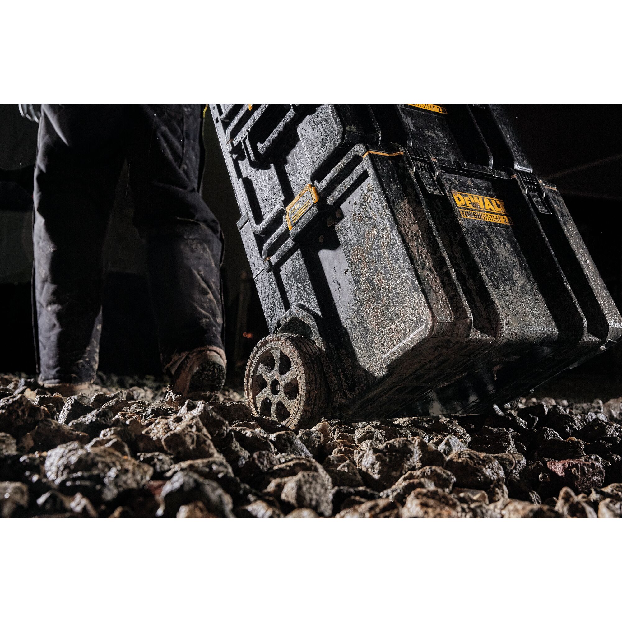 TOUGHSYSTEM 2.0 ROLLING TOOLBOX DEWALT