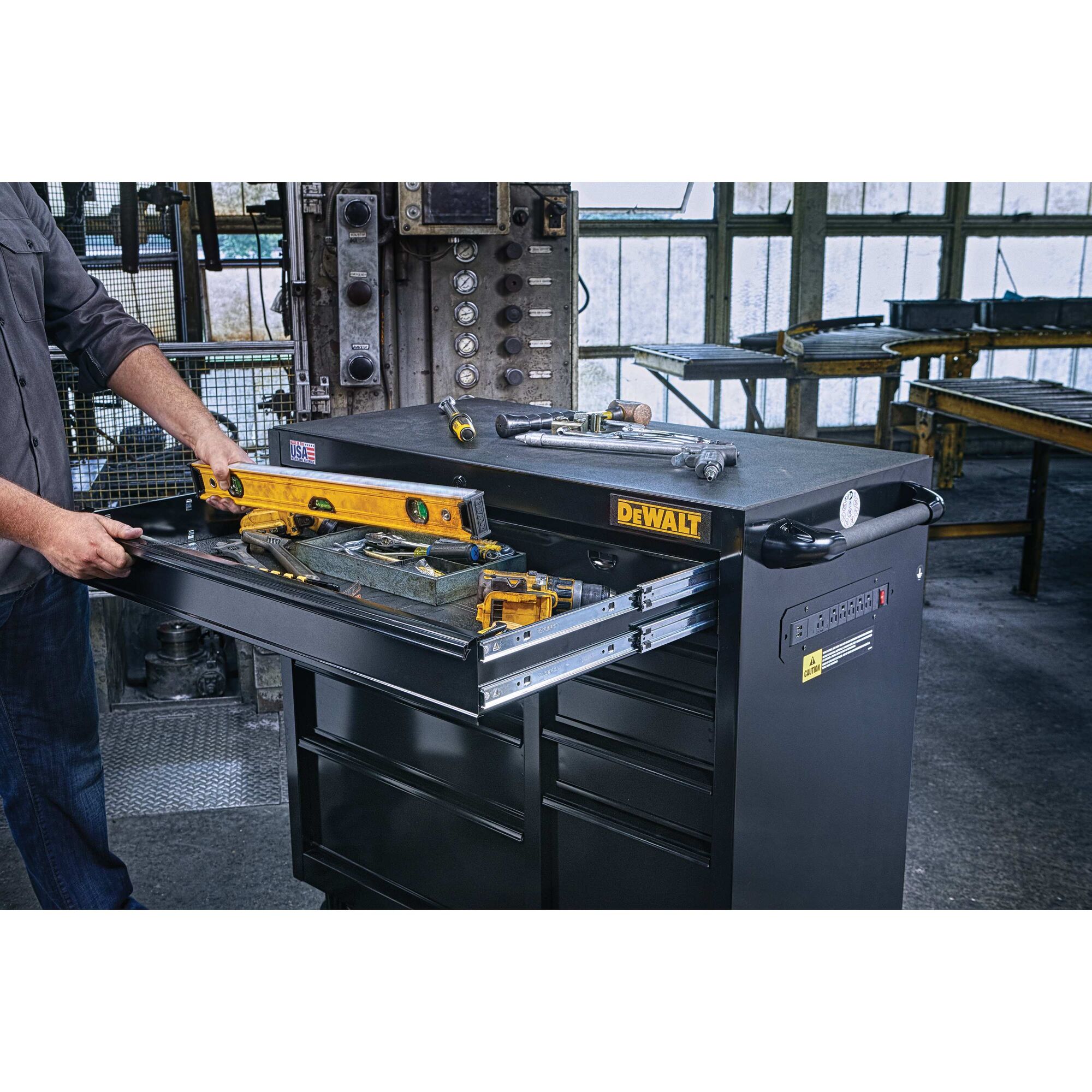 Dewalt shop mobile workbench