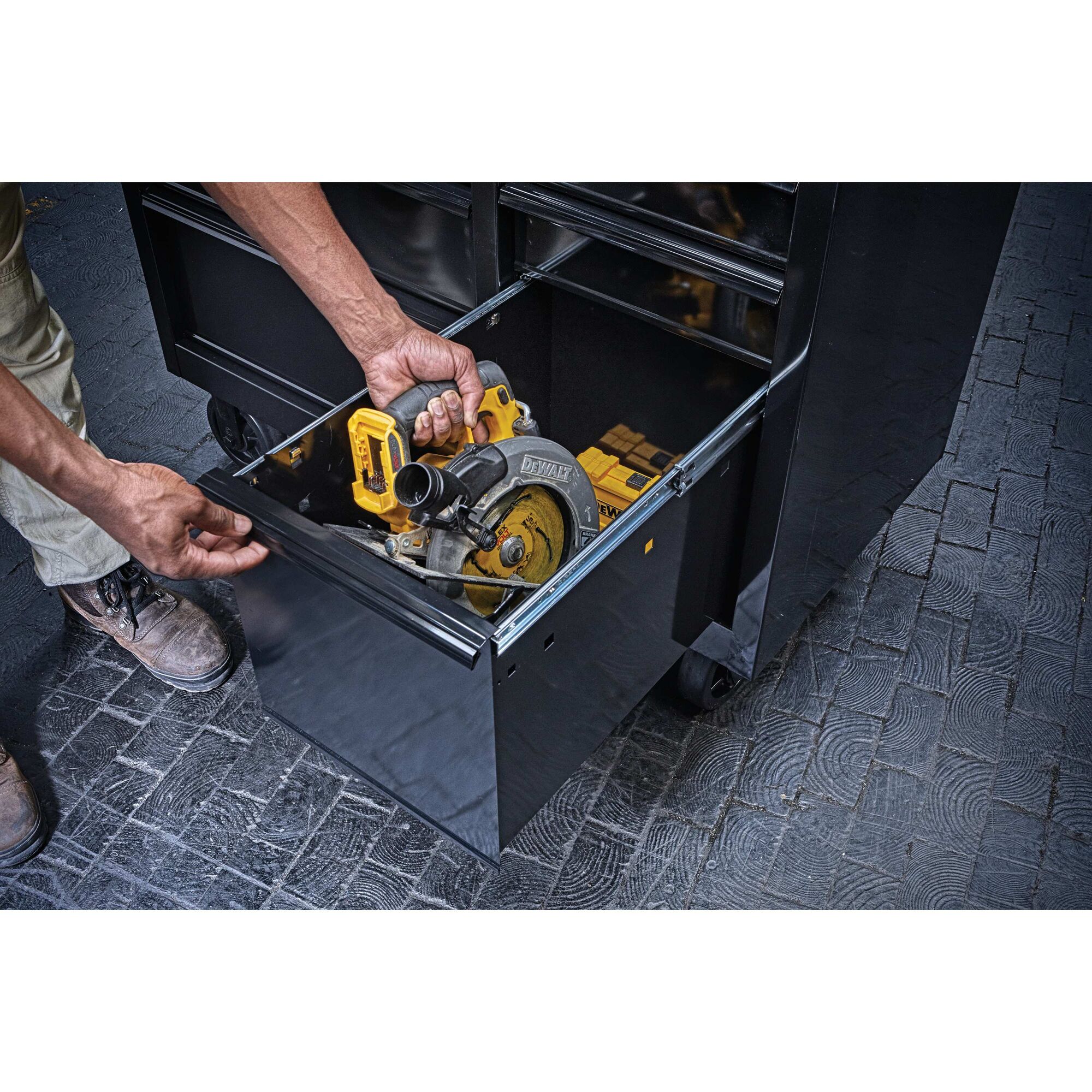 52 in. Wide 9 Drawer Rolling Tool Cabinet DEWALT