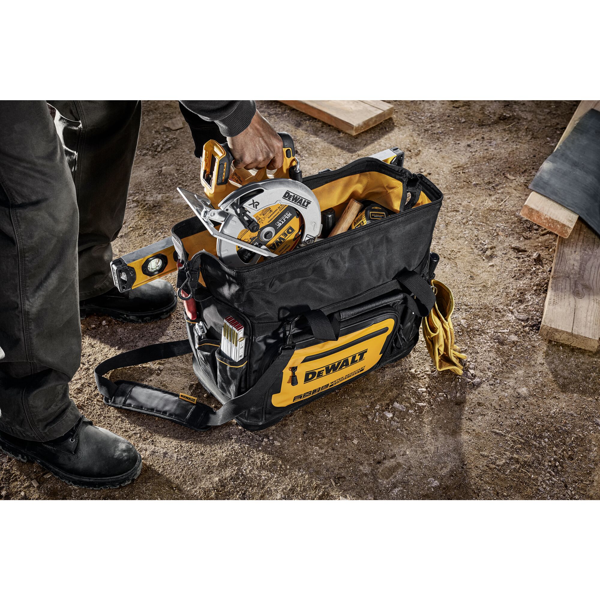 20 PRO Open Mouth Tool Bag DEWALT