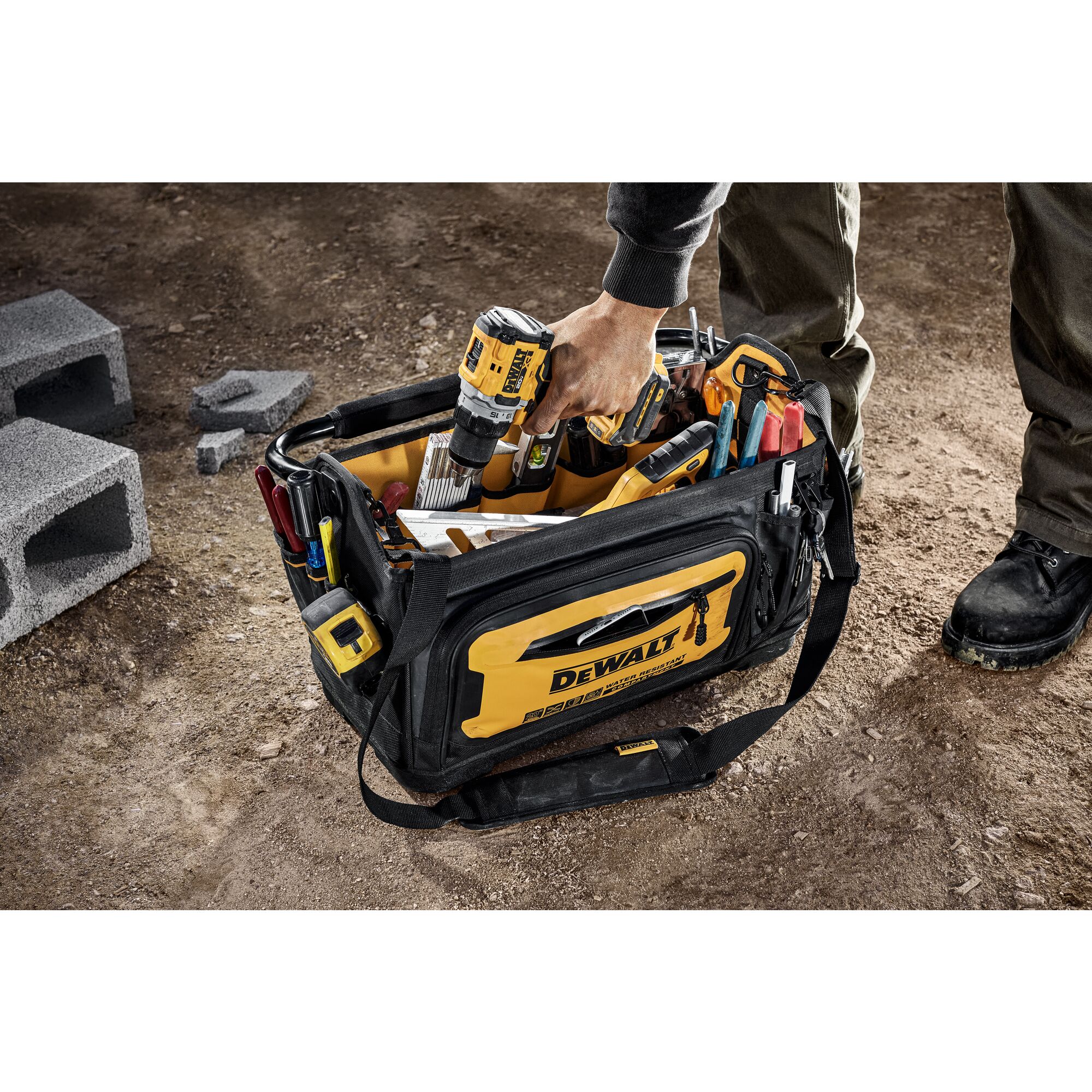 Dewalt discount drill bag