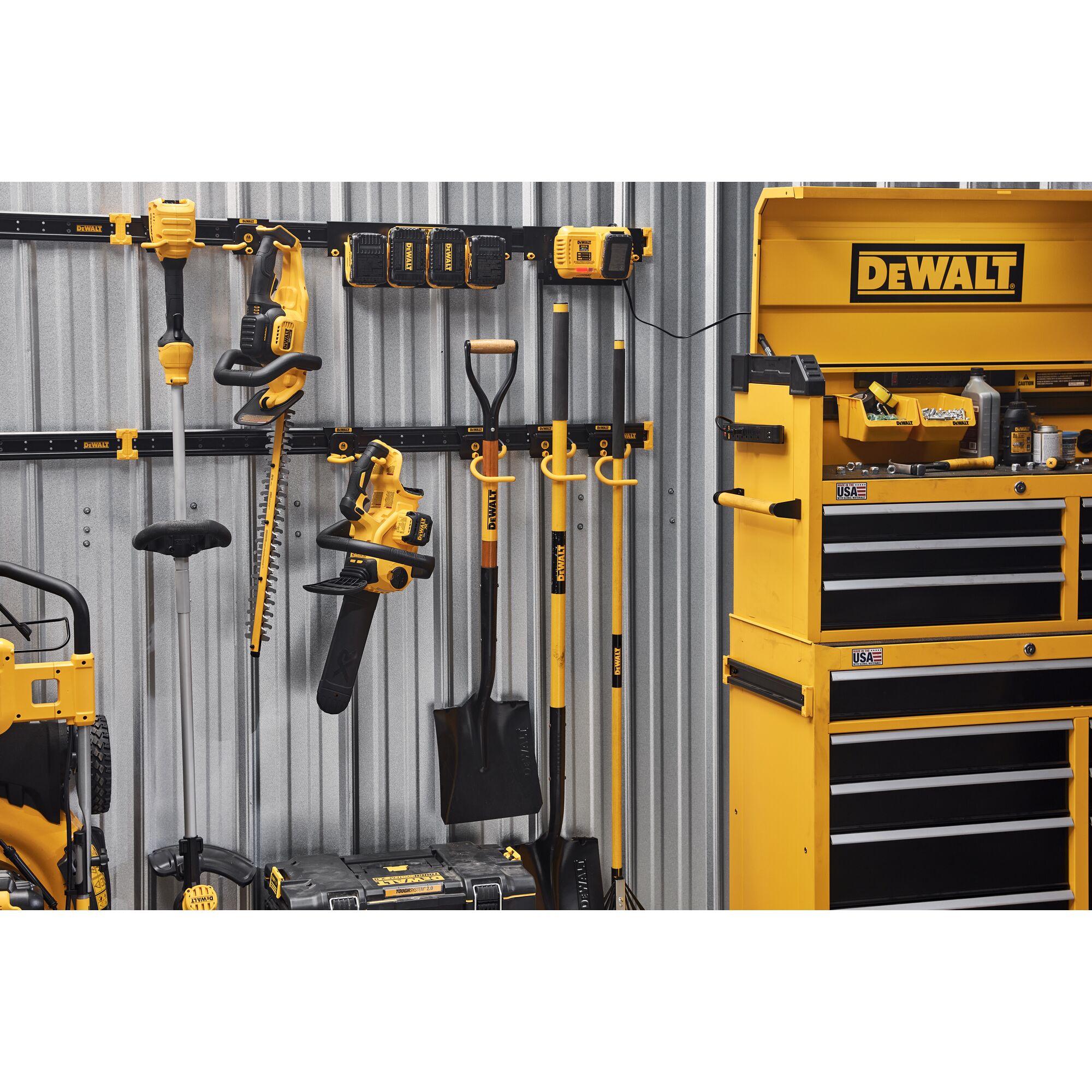 Lawn and Garden Storage Kit DEWALT