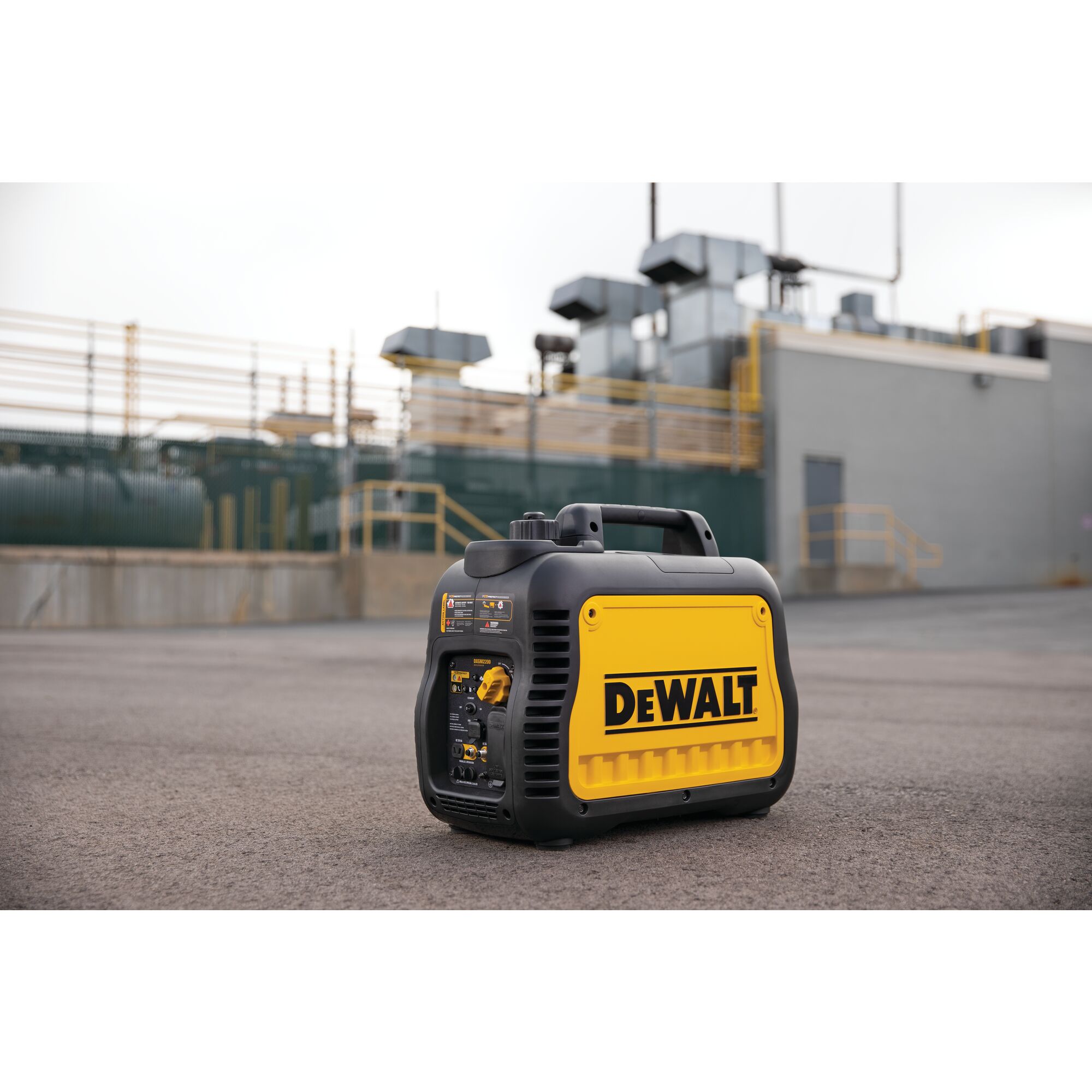 2200 Watt Portable Inverter Generator DEWALT