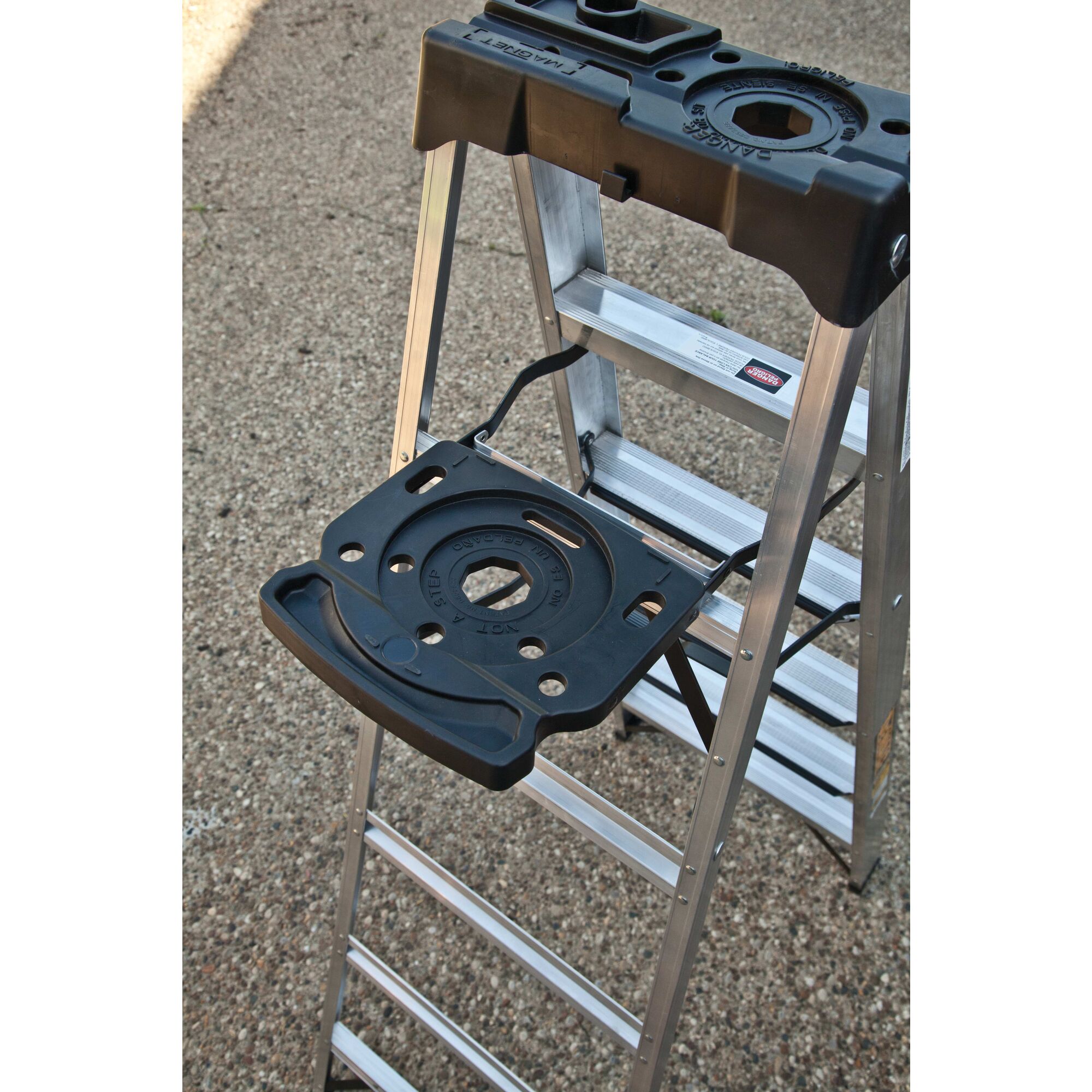 6 Aluminum Stepladder 300 lbs Load Capacity DEWALT