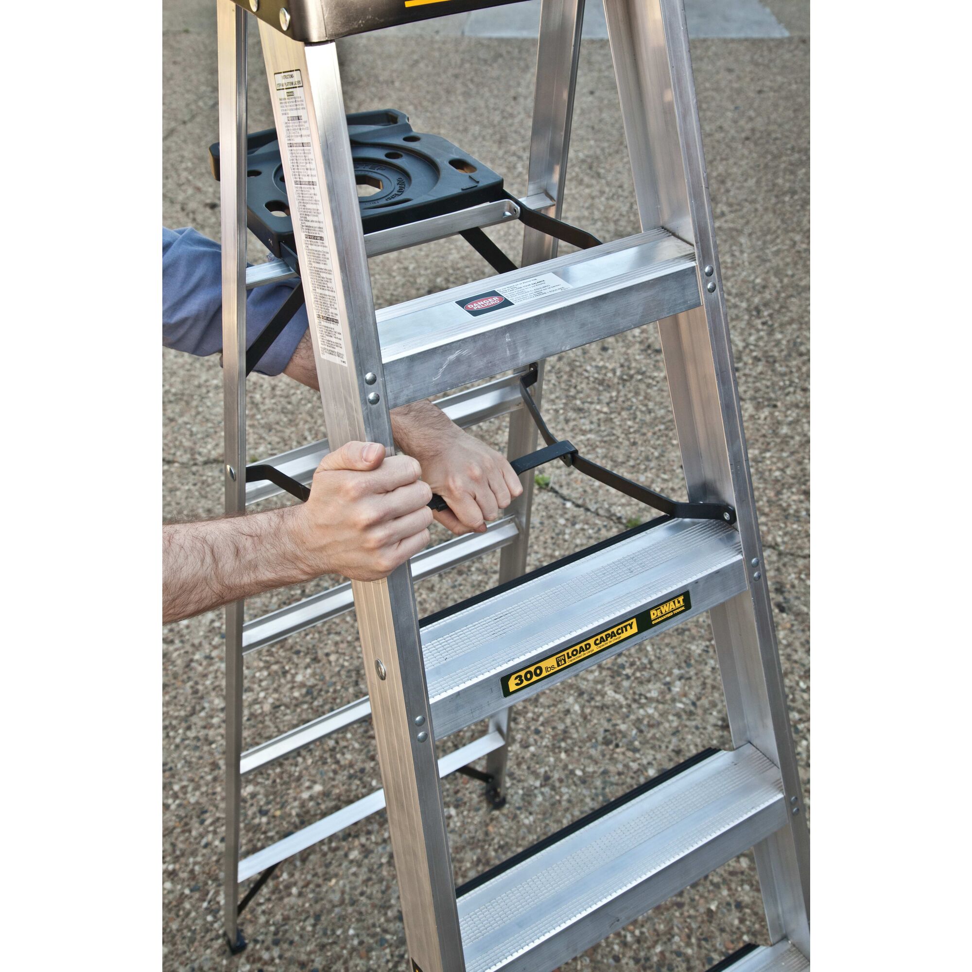 6 Aluminum Stepladder 300 lbs Load Capacity DEWALT