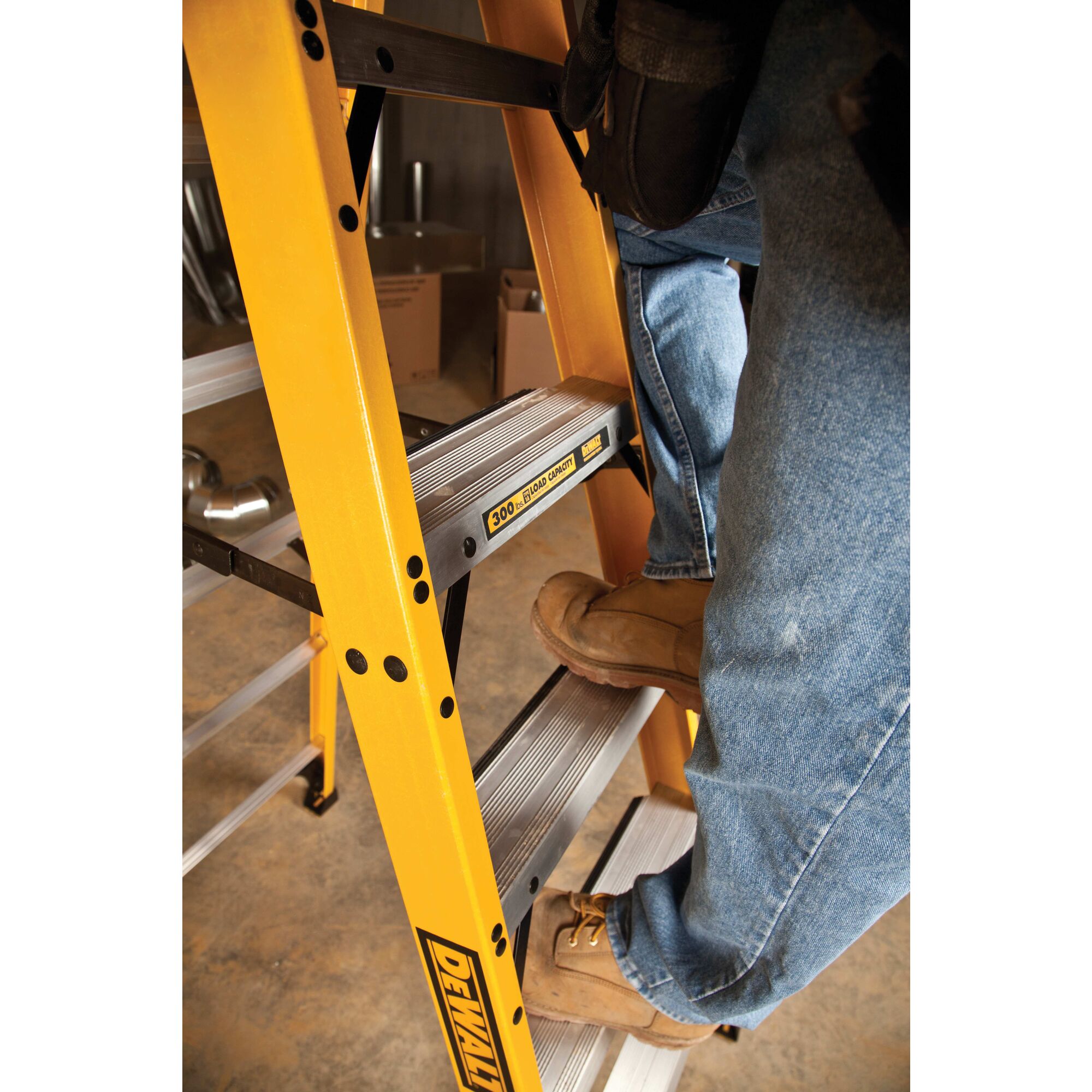 Dewalt ladder deals 6 ft