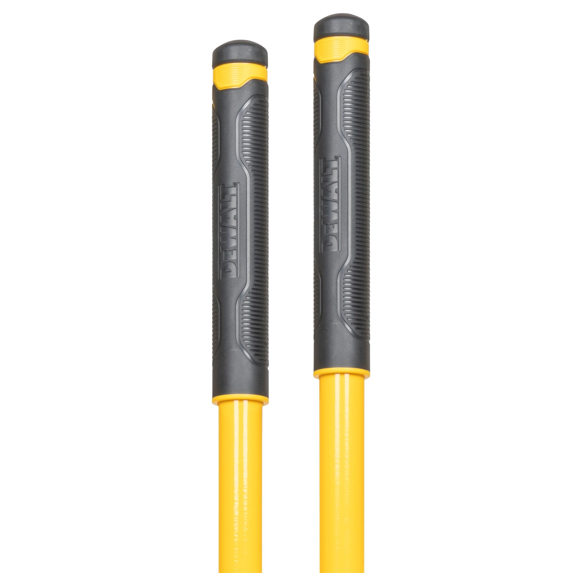 46 in Fiberglass Handle Post Hole Digger DEWALT