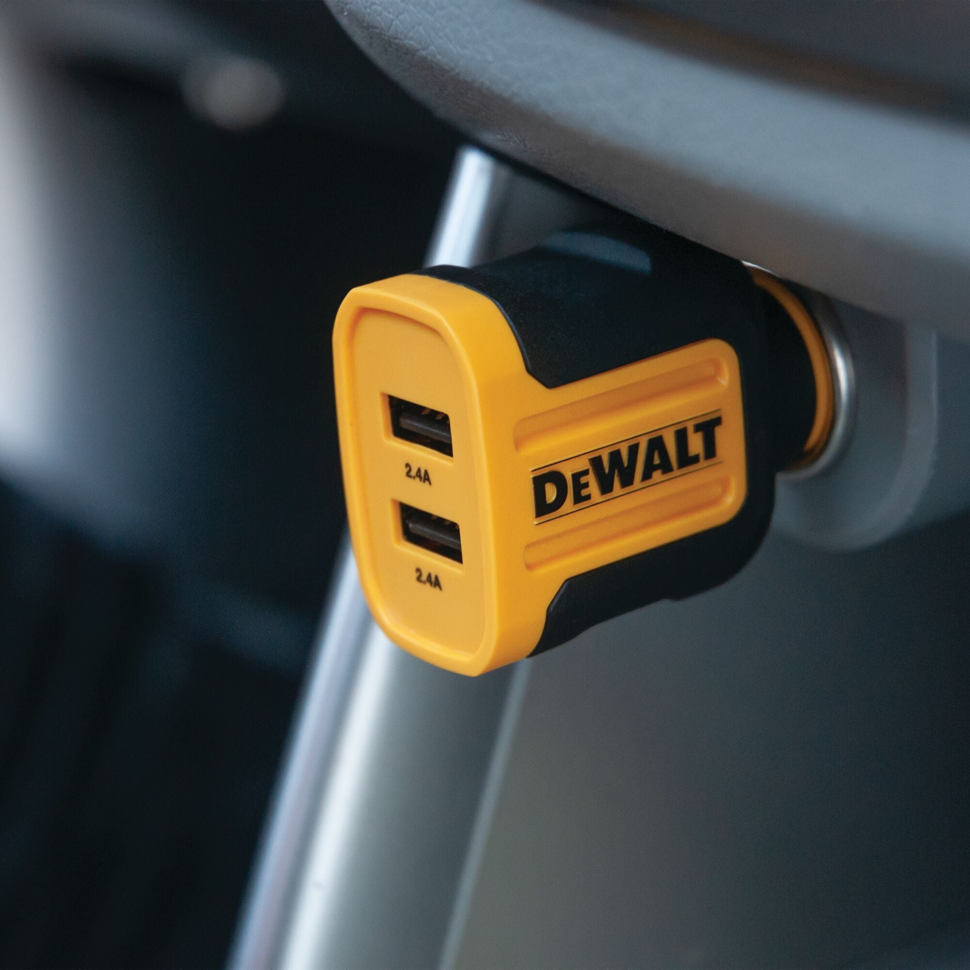 Dewalt portable usb discount charger