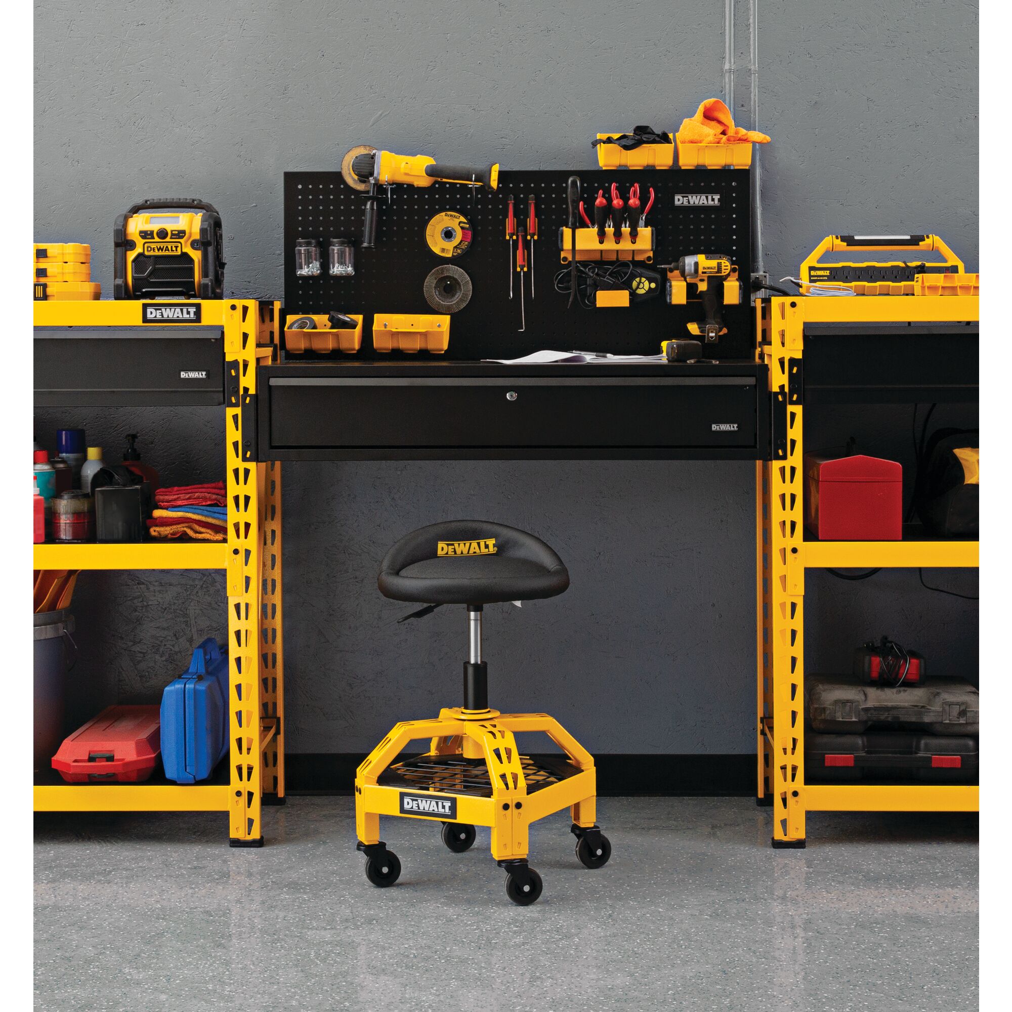 Dewalt discount creeper stool