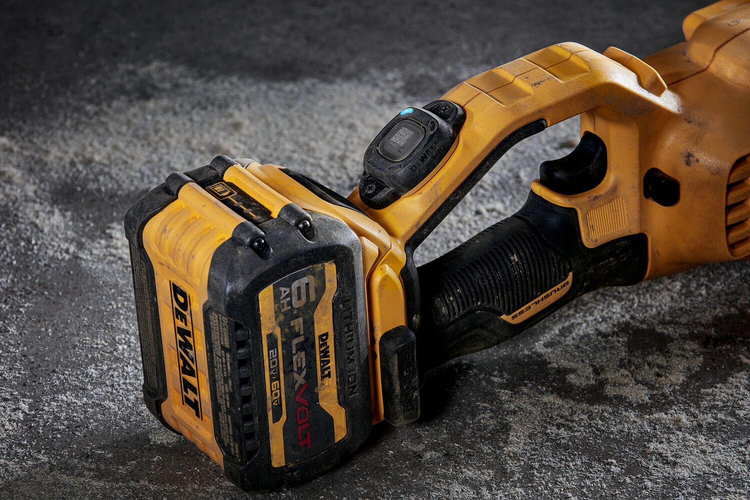 DEWALT Tool Connect tag on cordless tool