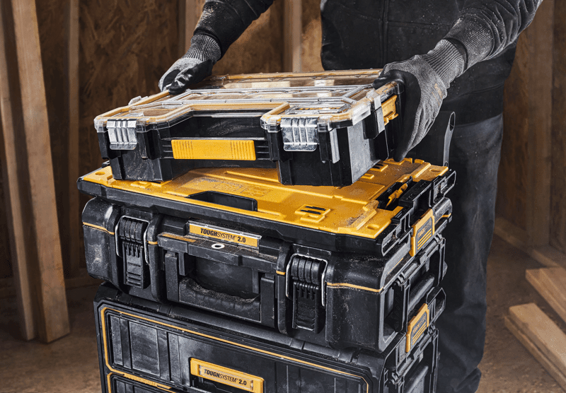 DEWALT TOUGHSYSTEM 2.0 Adaptor connects TOUGHSYSTEM 2.0 to TOUGHCASE, TSTAK, and Pro Organizers to create a multi-system platform.